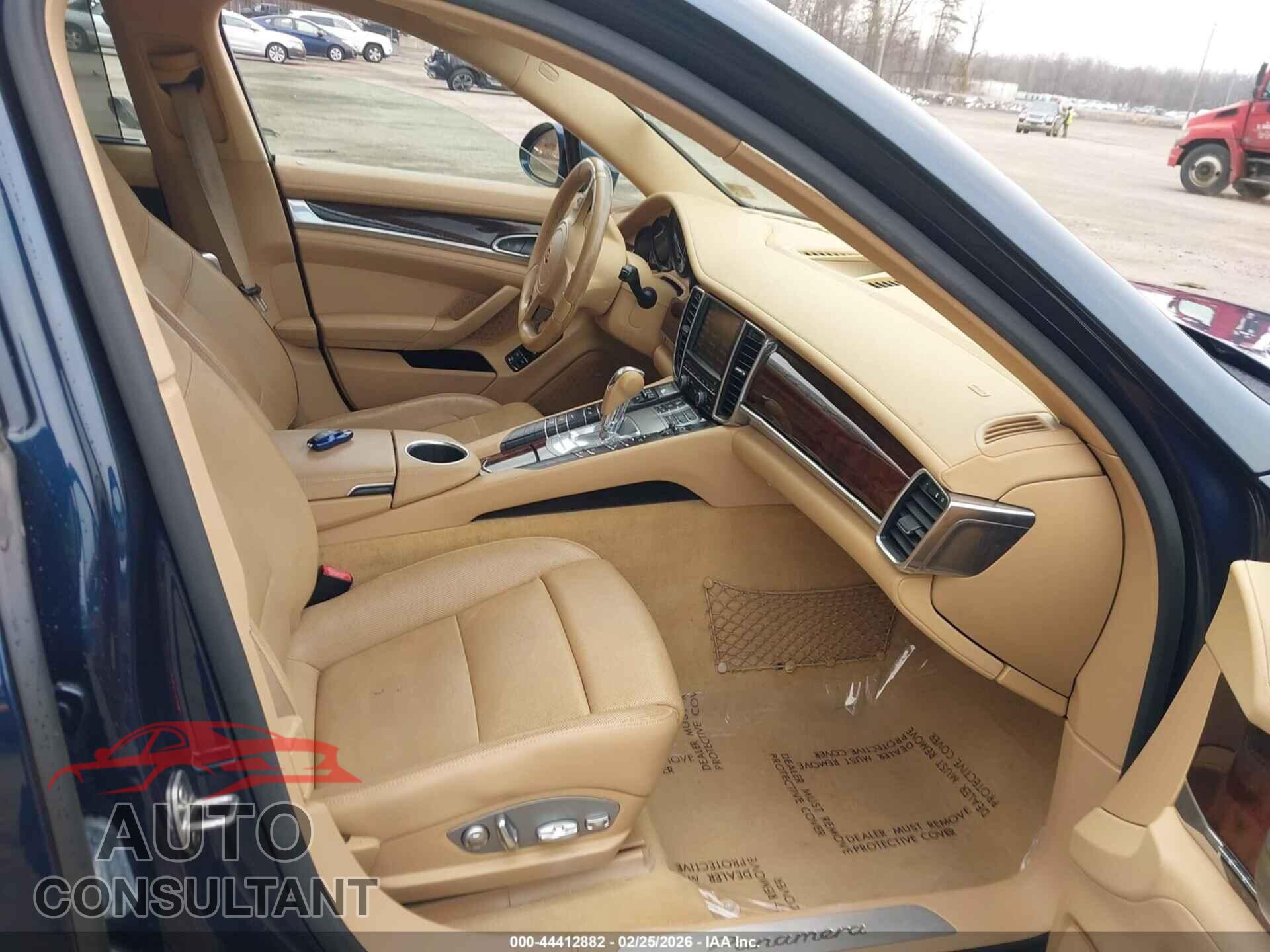 PORSCHE PANAMERA 2014 - WP0AA2A75EL008965