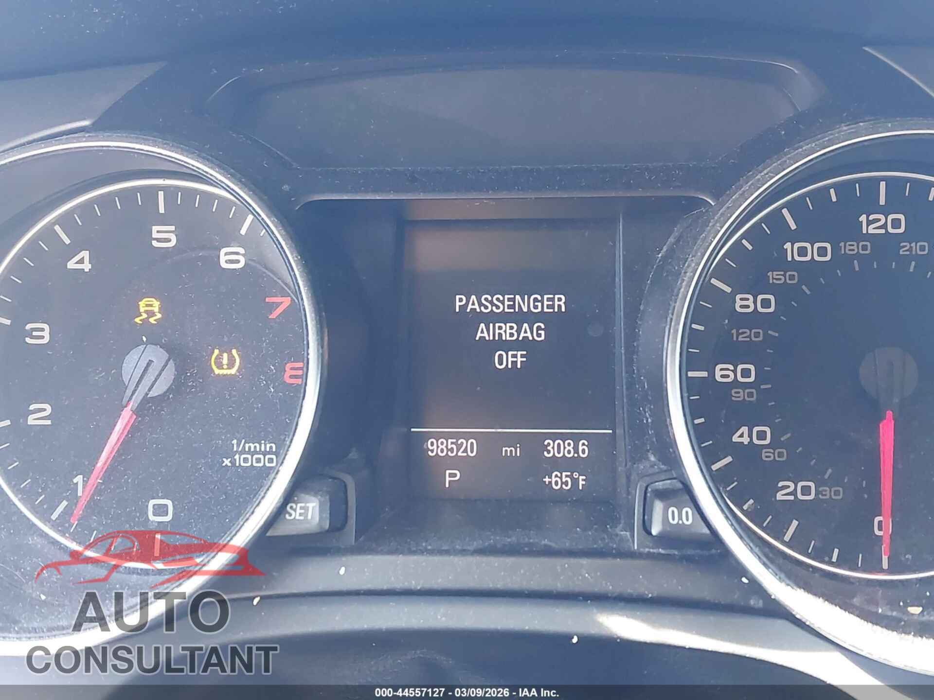 AUDI A5 2012 - WAULFAFR8CA038076