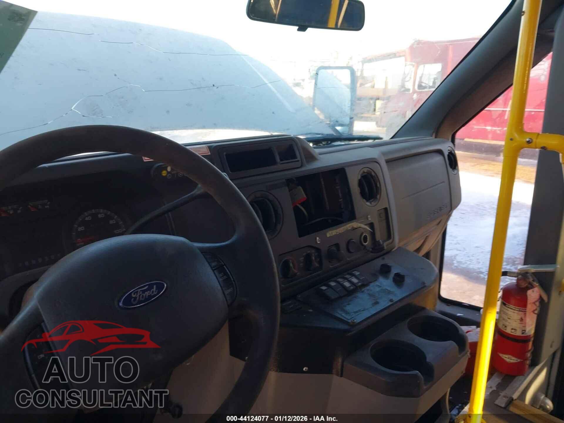 FORD E-450 CUTAWAY 2012 - 1FDFE4FS7CDA52598