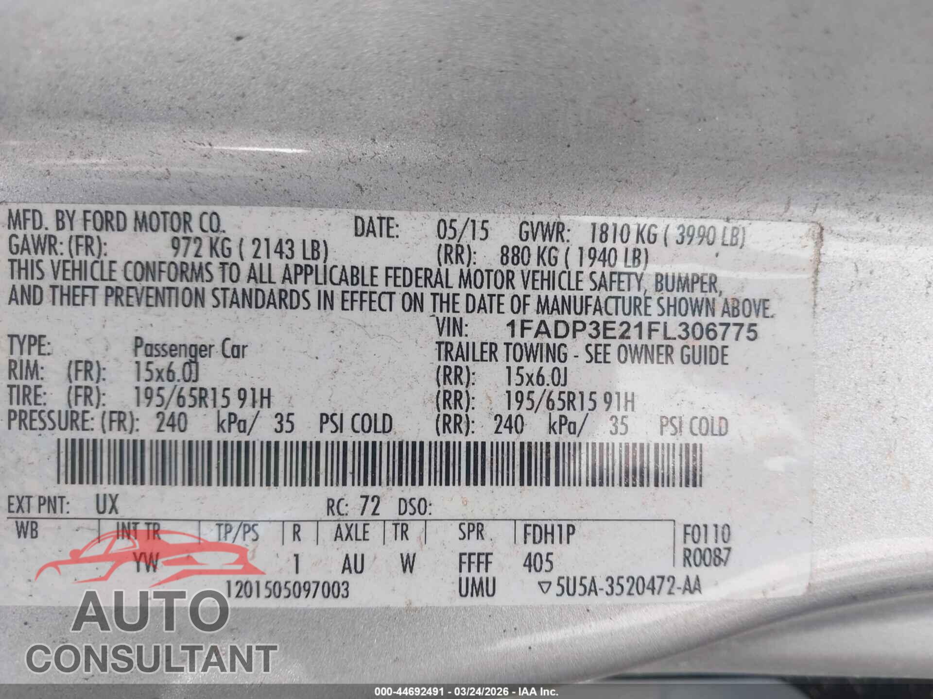 FORD FOCUS 2015 - 1FADP3E21FL306775