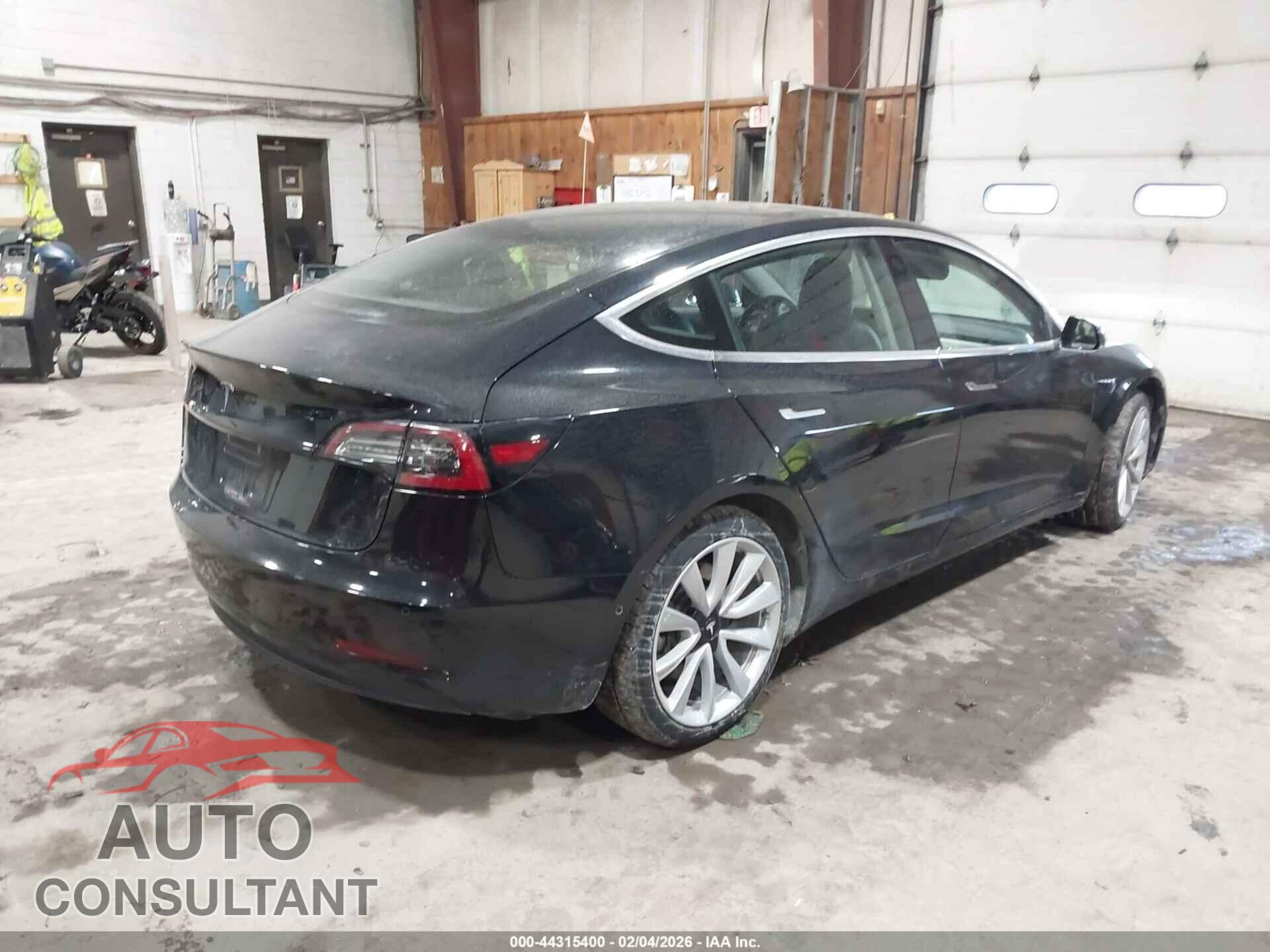 TESLA MODEL 3 2018 - 5YJ3E1EB4JF110048