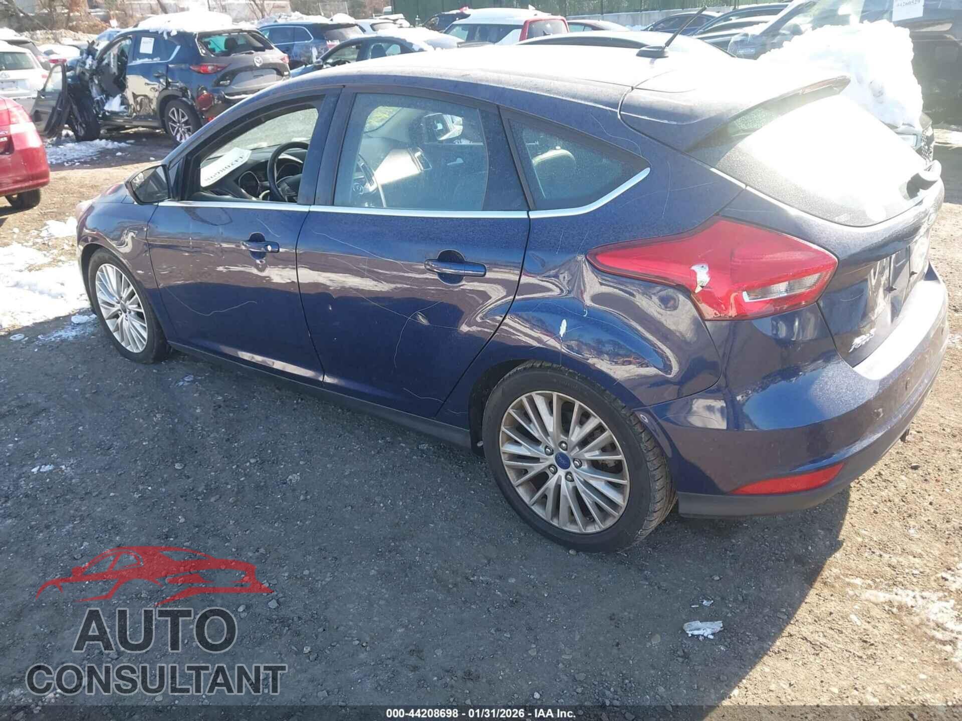 FORD FOCUS 2016 - 1FADP3N28GL259827
