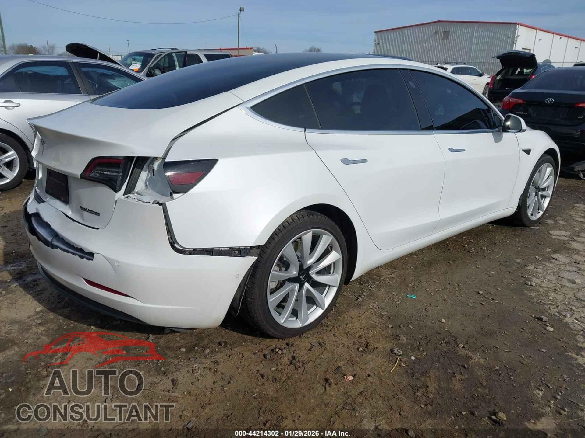 TESLA MODEL 3 2020 - 5YJ3E1EB2LF621003