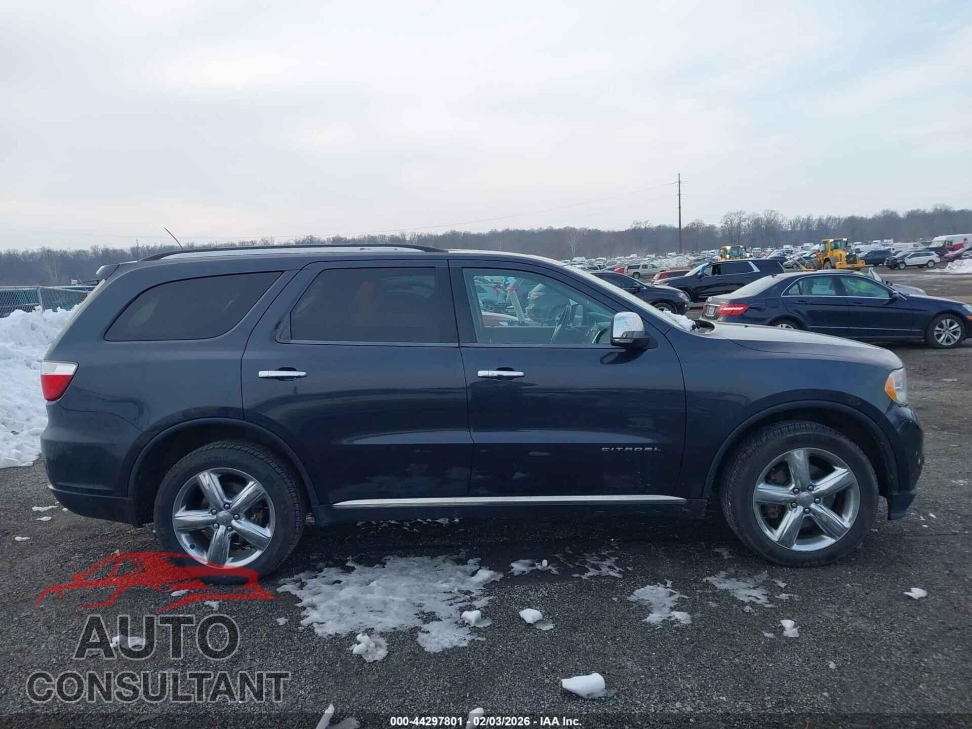 DODGE DURANGO 2013 - 1C4RDJEG4DC632818