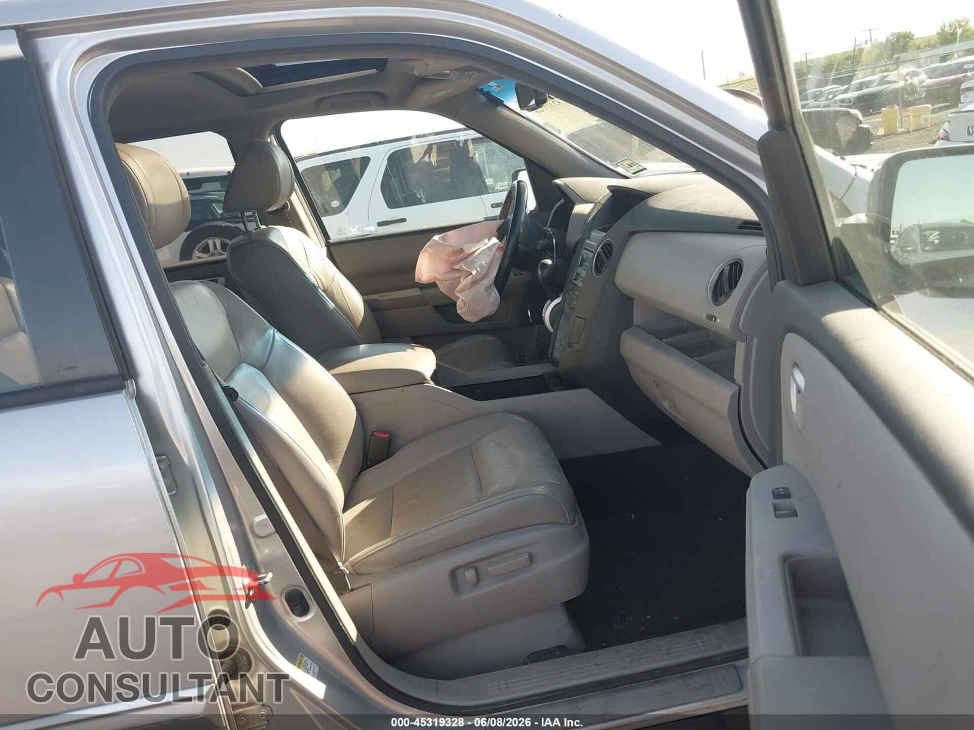 HONDA PILOT 2011 - 5FNYF4H55BB077962