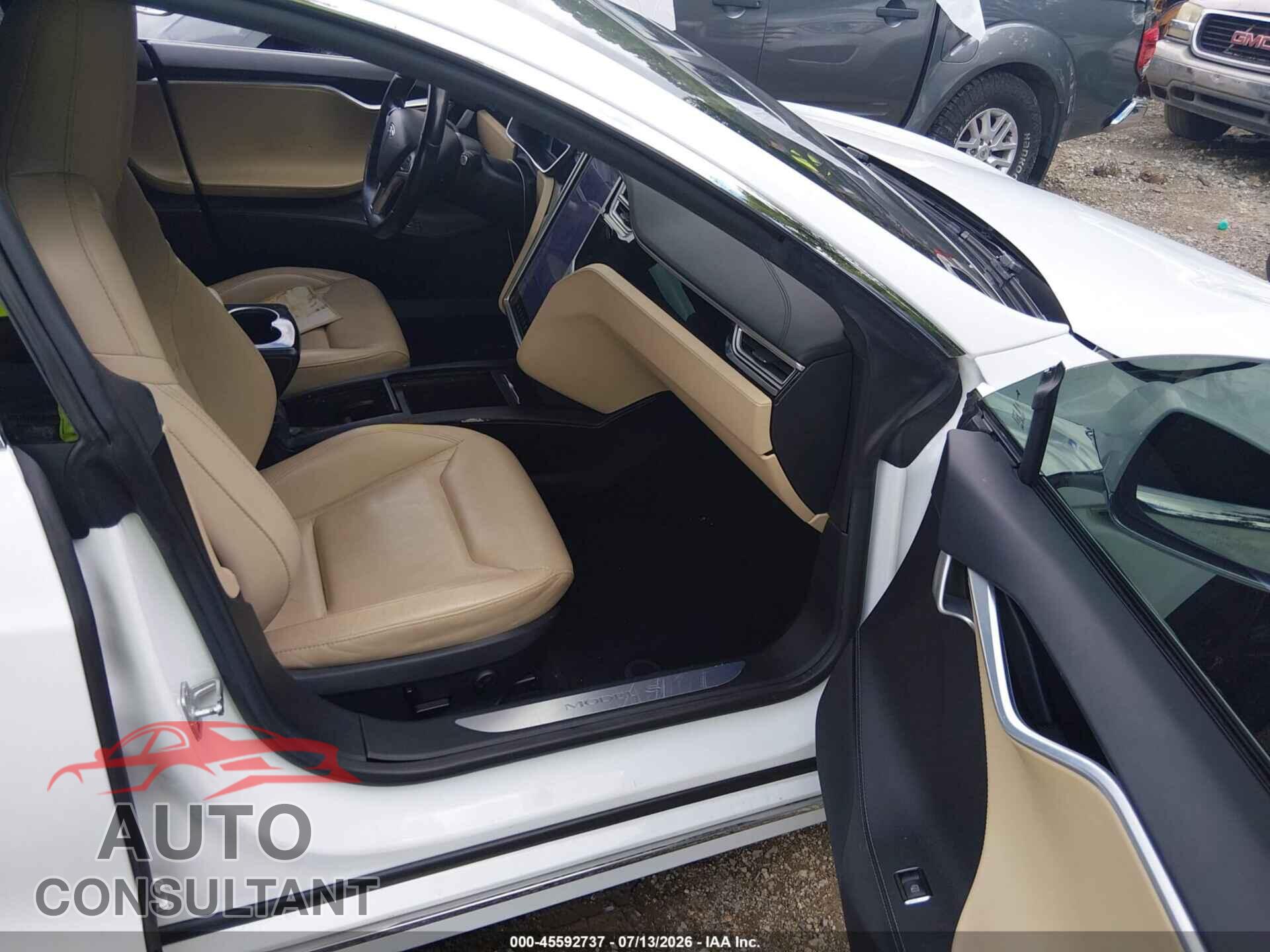 TESLA MODEL S 2016 - 5YJSA1E14GF158964
