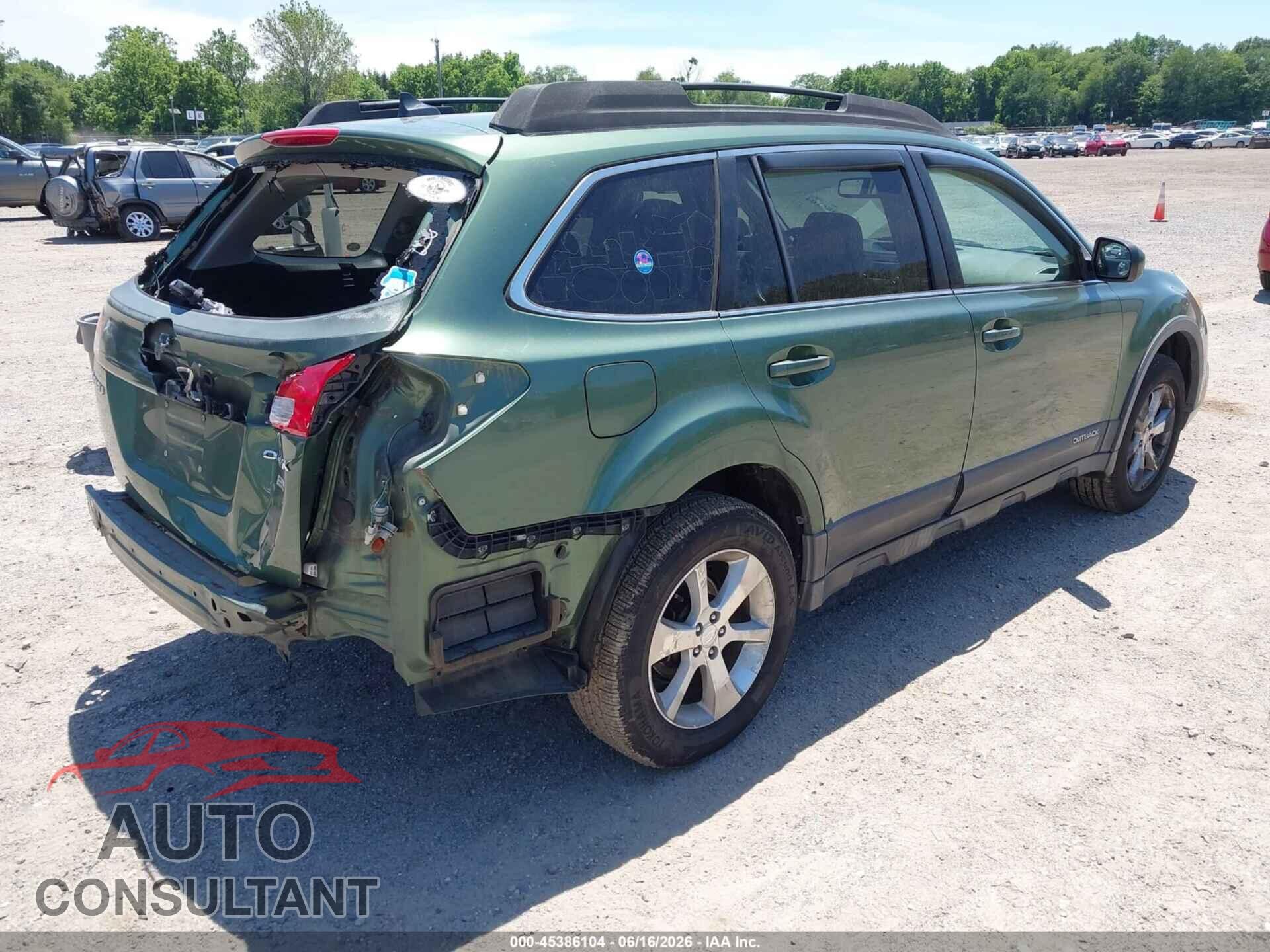 SUBARU OUTBACK 2013 - 4S4BRBKC8D3228734