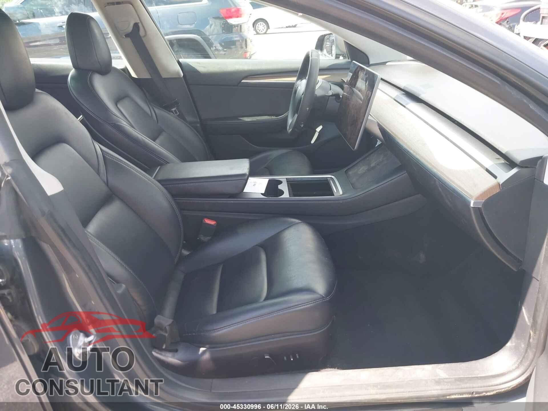 TESLA MODEL 3 2021 - 5YJ3E1EA3MF095165