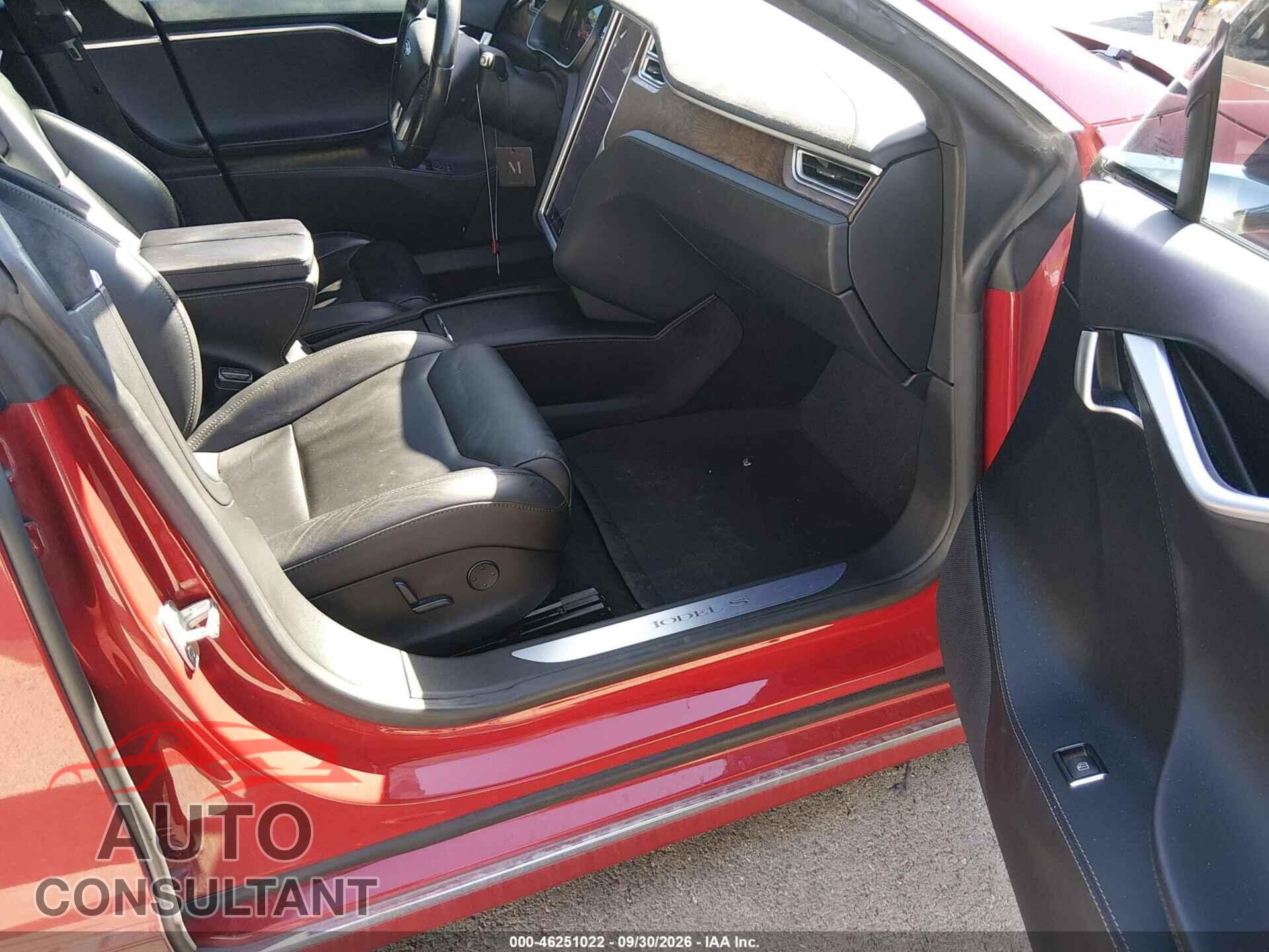TESLA MODEL S 2017 - 5YJSA1E28HF194716