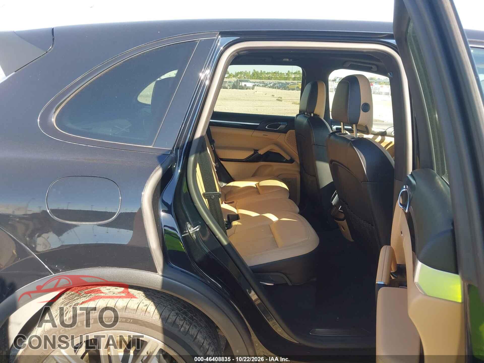 PORSCHE CAYENNE 2017 - WP1AB2A2XHLA51895