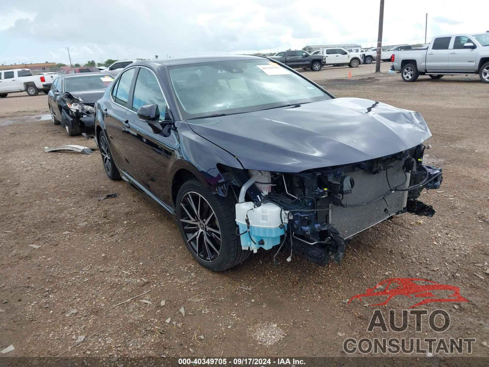 TOYOTA CAMRY 2022 - 4T1G11AK4NU624137