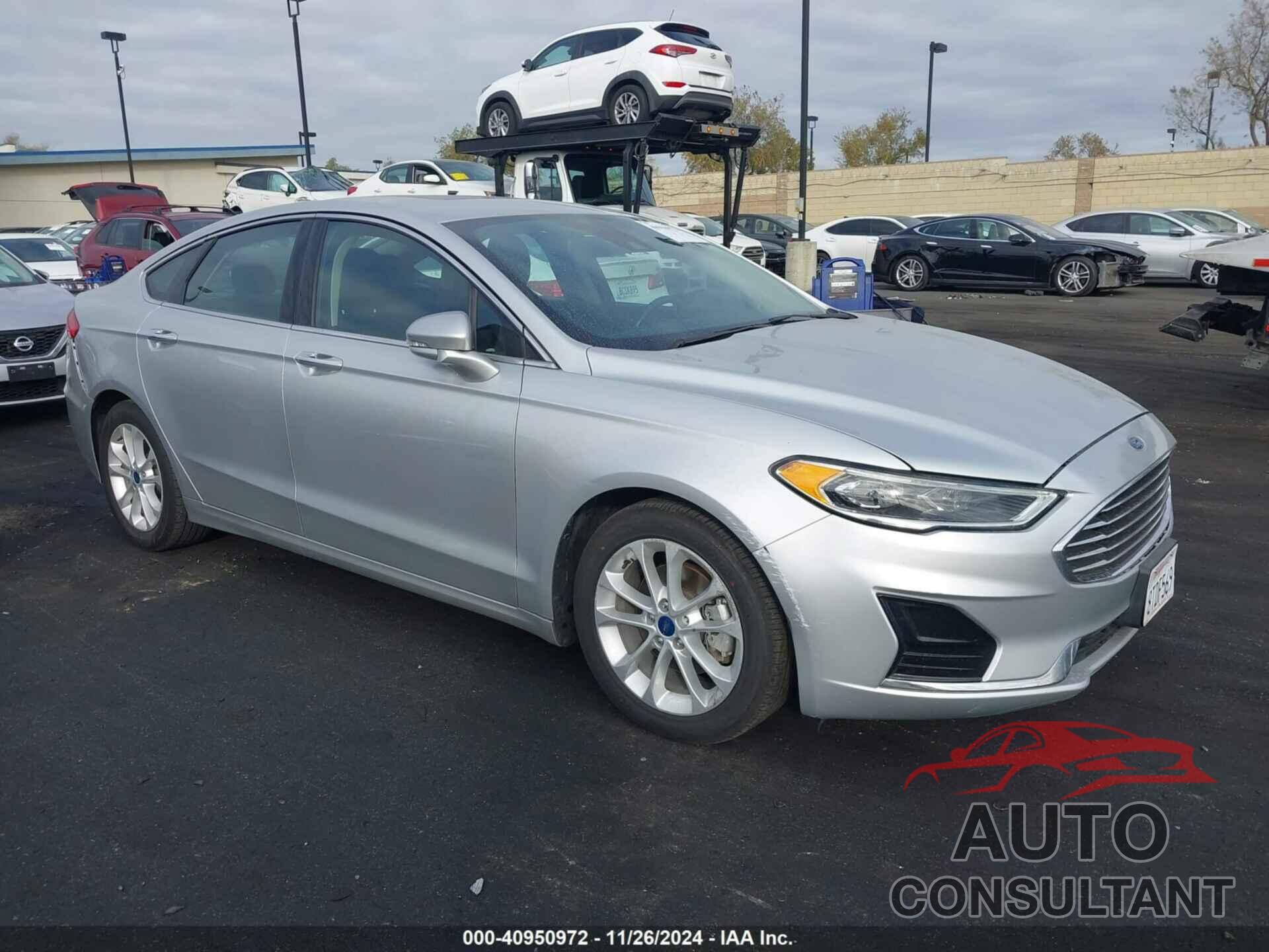 FORD FUSION HYBRID 2019 - 3FA6P0MUXKR189543