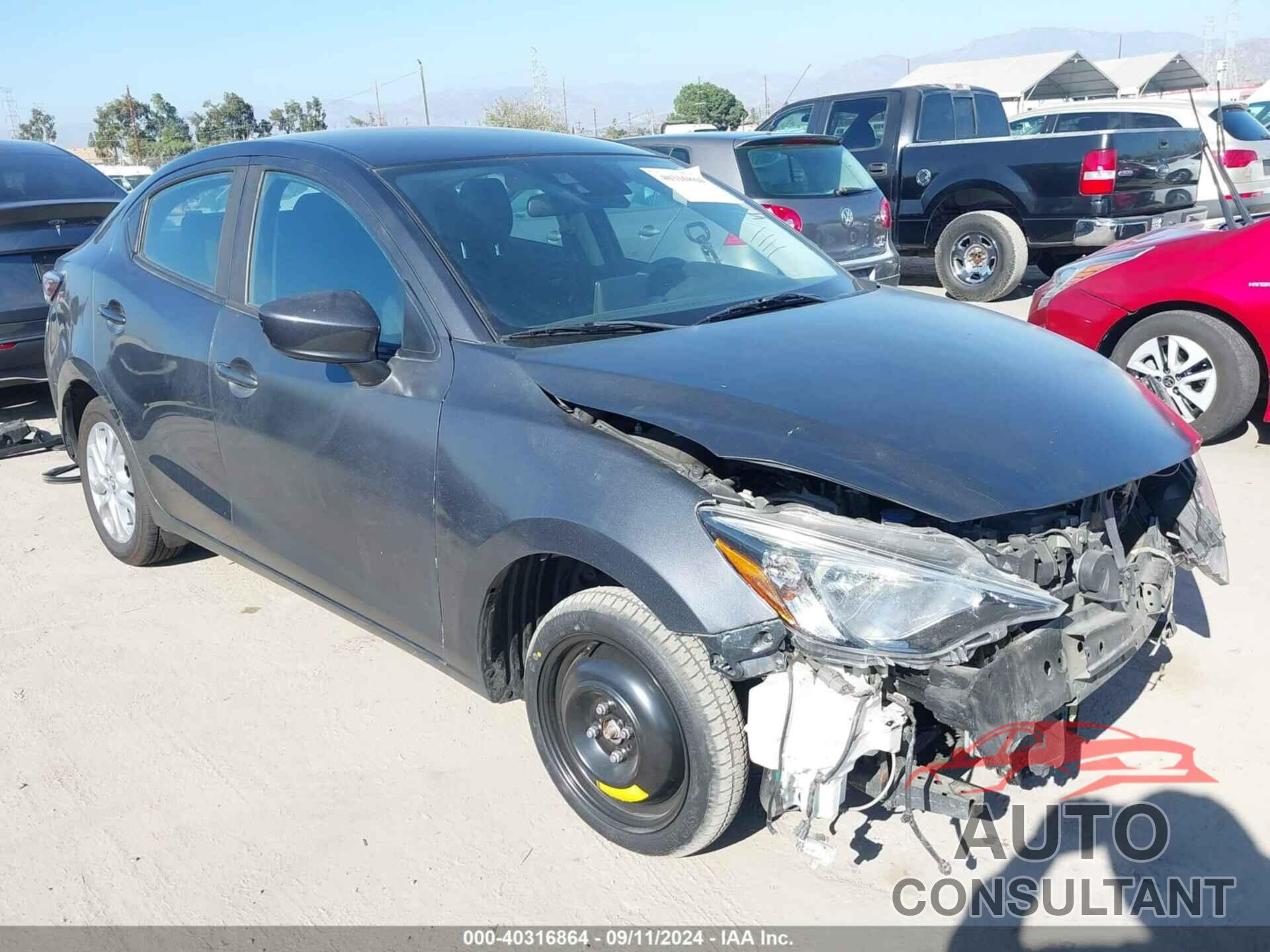 TOYOTA YARIS IA 2018 - 3MYDLBYV1JY300532