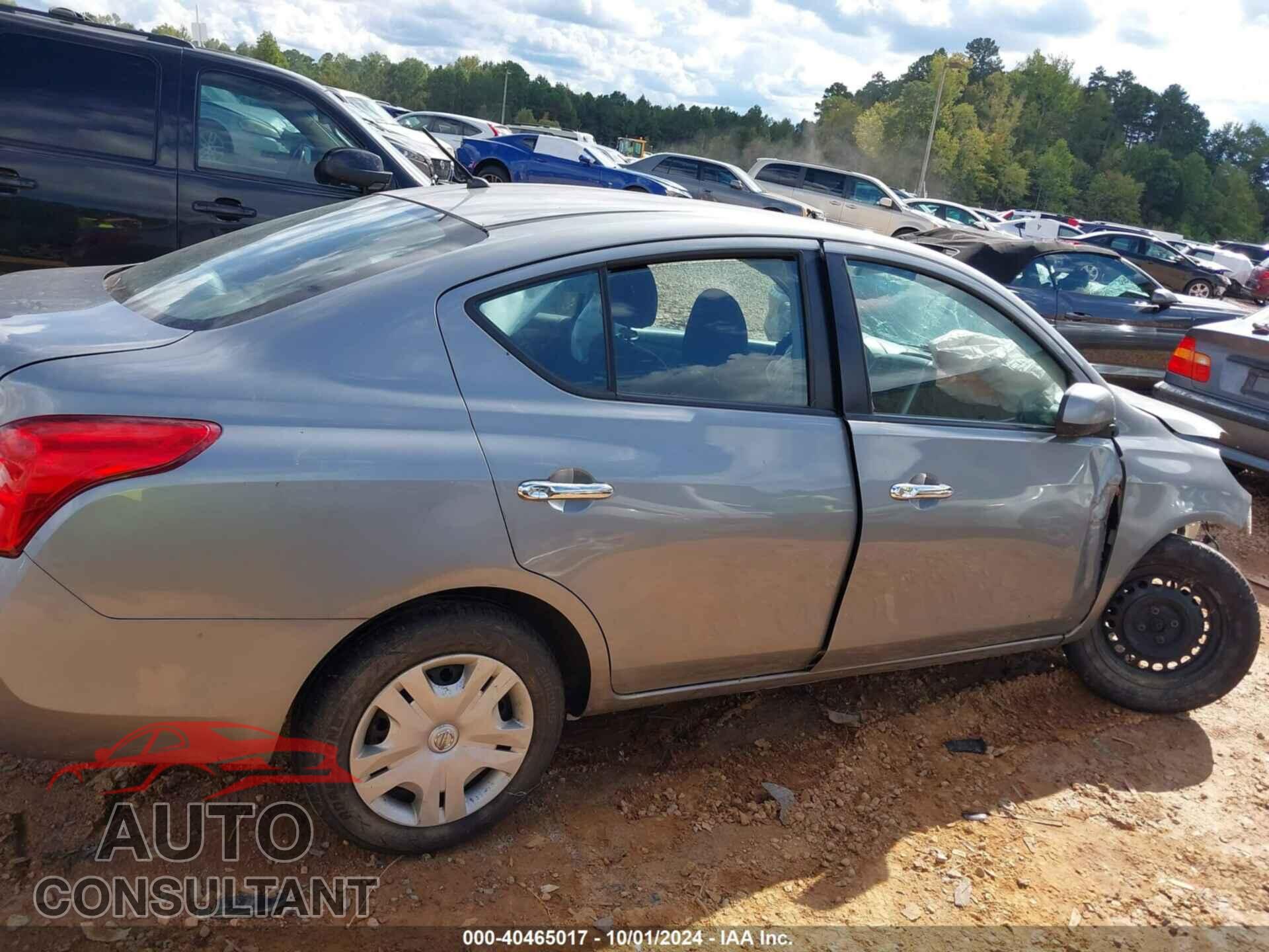 NISSAN VERSA 2012 - 3N1CN7AP1CL811531