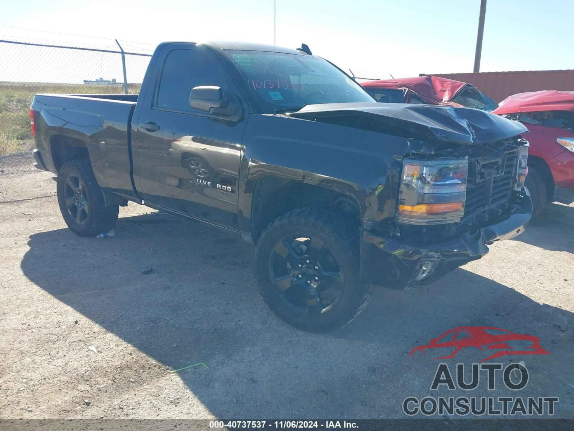 CHEVROLET SILVERADO 1500 2018 - 1GCNCNEH8JZ205636