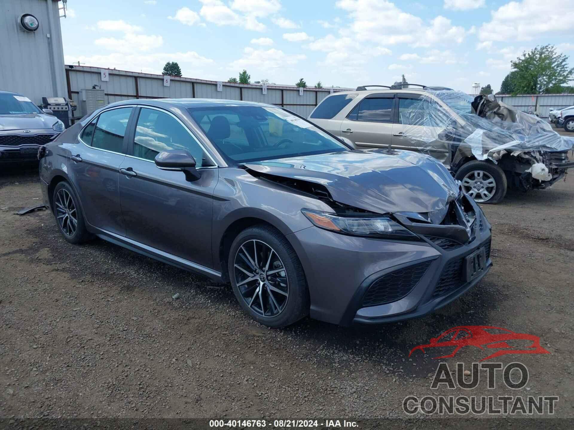 TOYOTA CAMRY 2023 - 4T1G11BK1PU076793