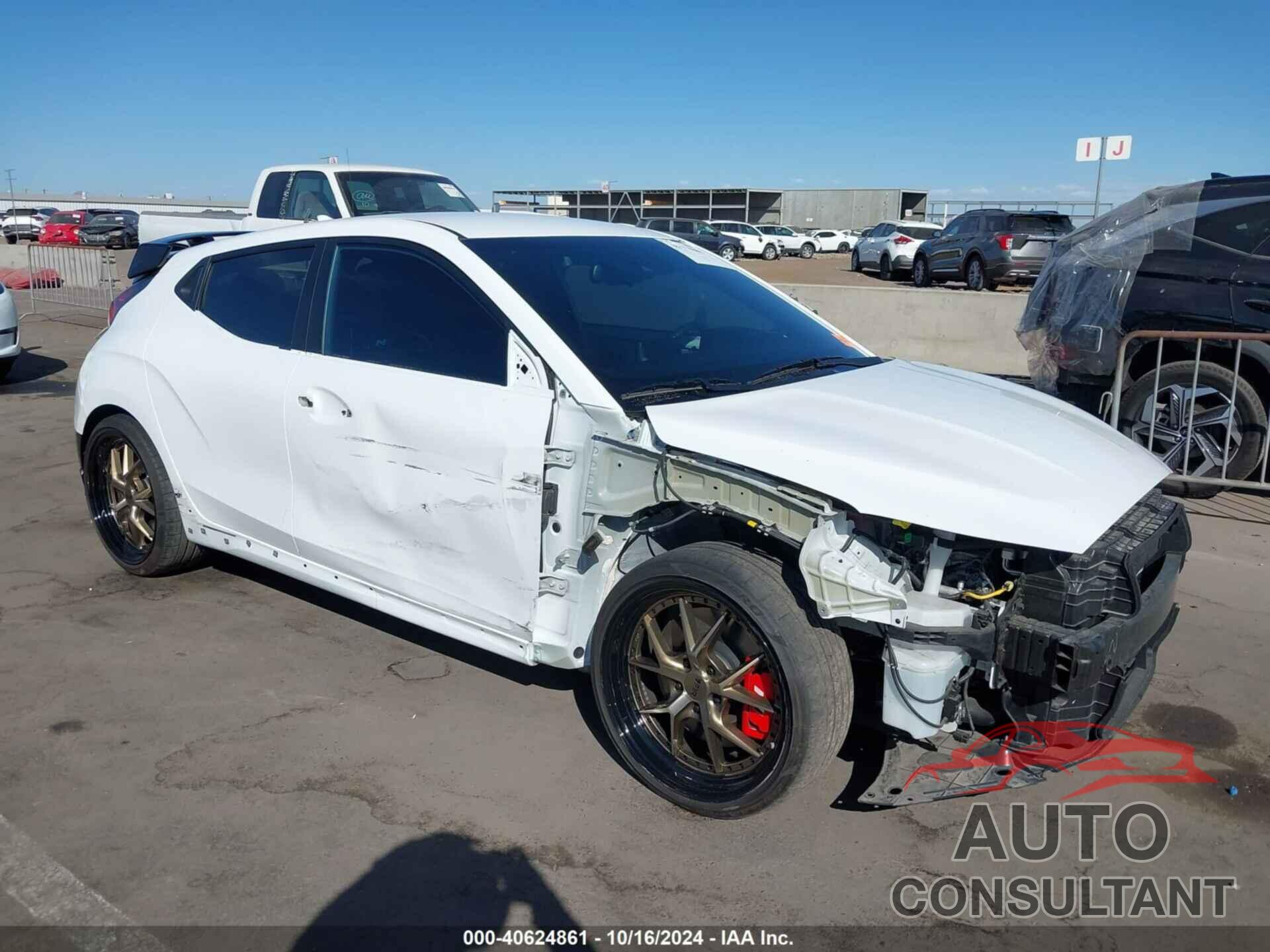 HYUNDAI VELOSTER N 2022 - KMHT36AH6NU015402