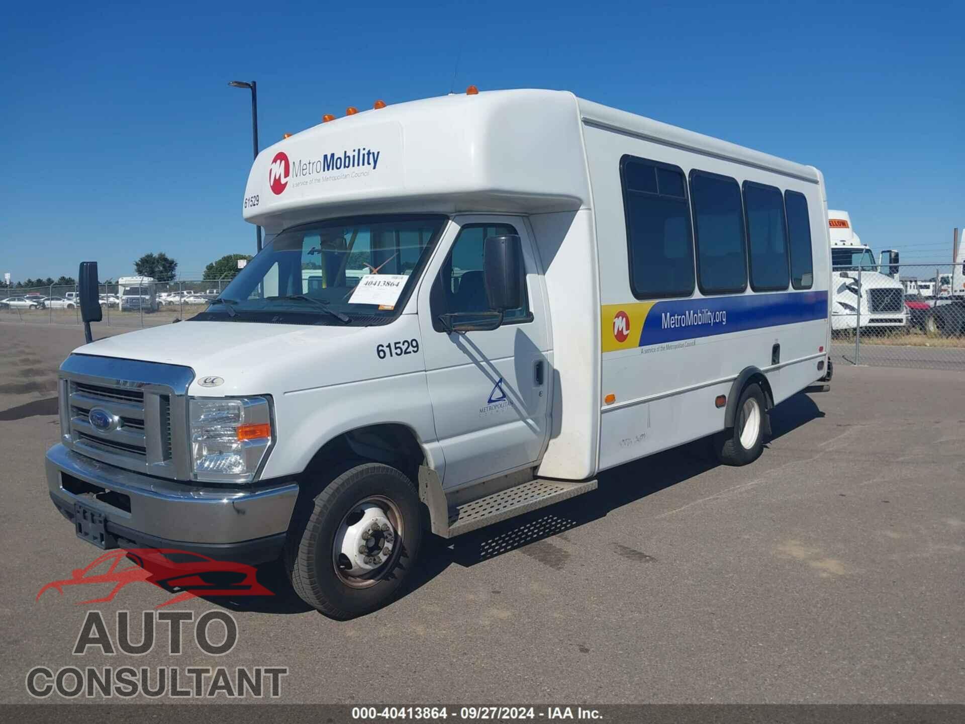 FORD ECONOLINE 2019 - 1FDFE4FS4KDC56158
