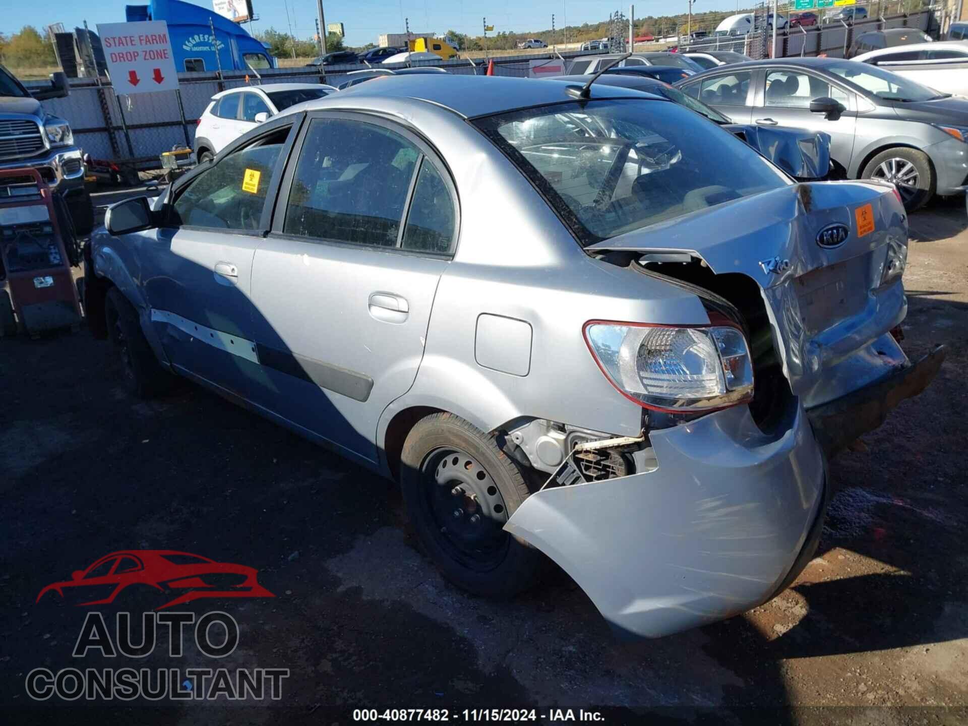 KIA RIO 2011 - KNADH4A37B6954655