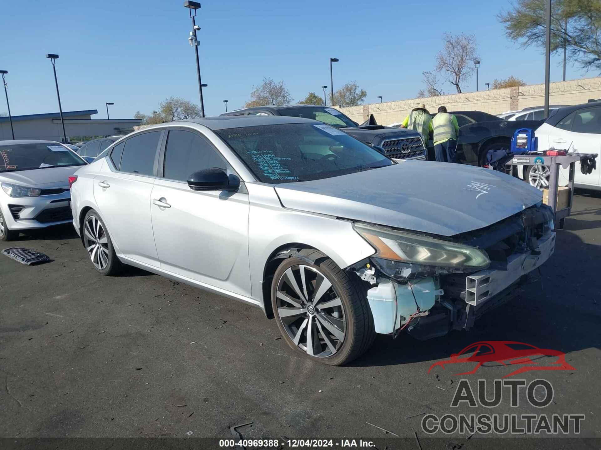 NISSAN ALTIMA 2019 - 1N4BL4CV2KN319037