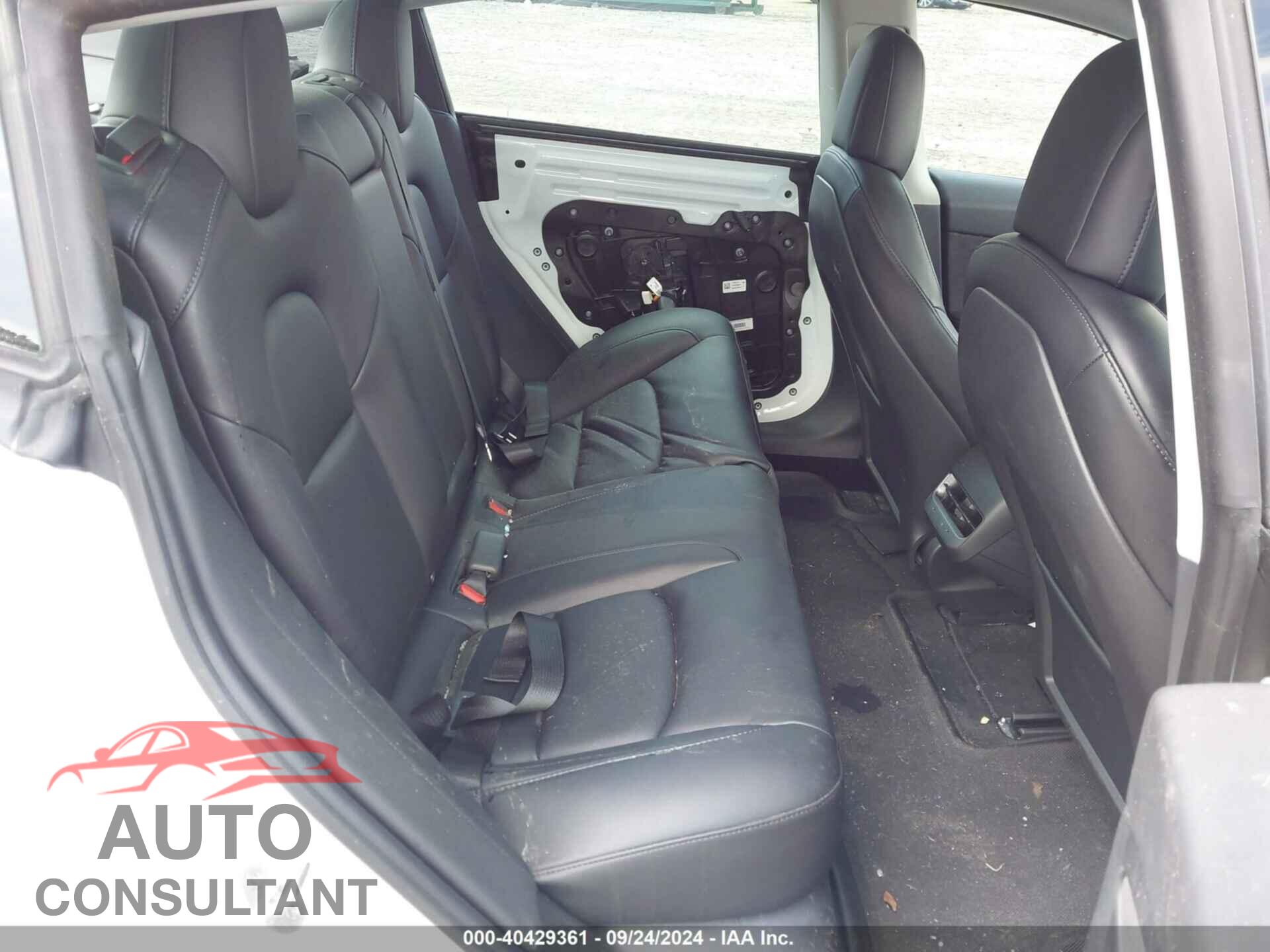 TESLA MODEL 3 2021 - 5YJ3E1EAXMF031690