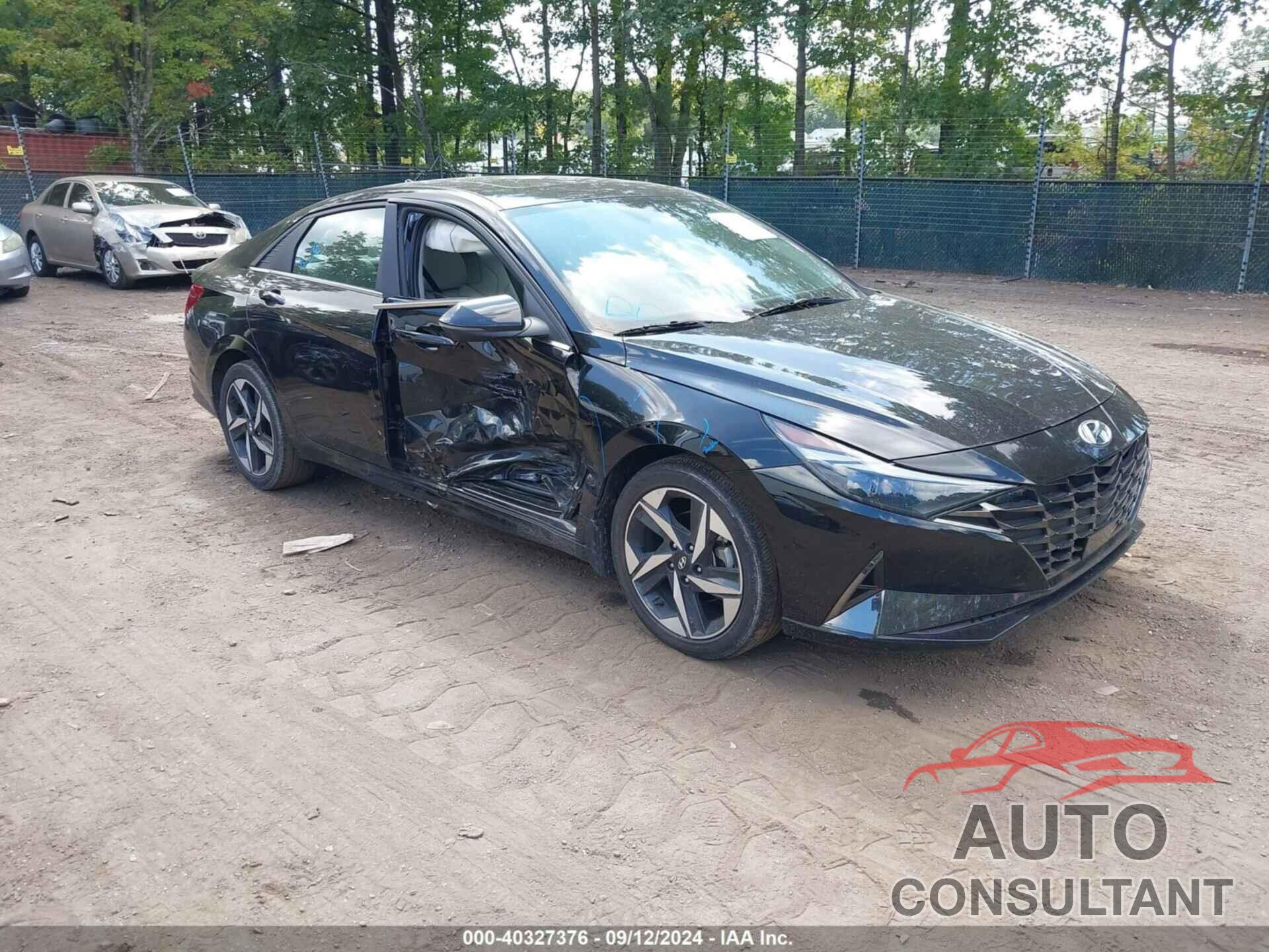 HYUNDAI ELANTRA 2023 - KMHLP4AG1PU382940