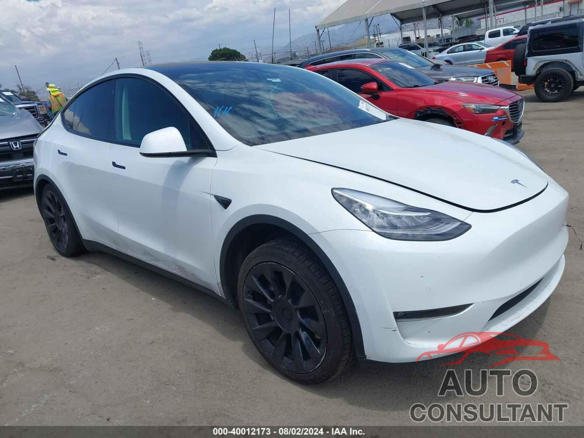 TESLA MODEL Y 2021 - 5YJYGDEDXMF107503