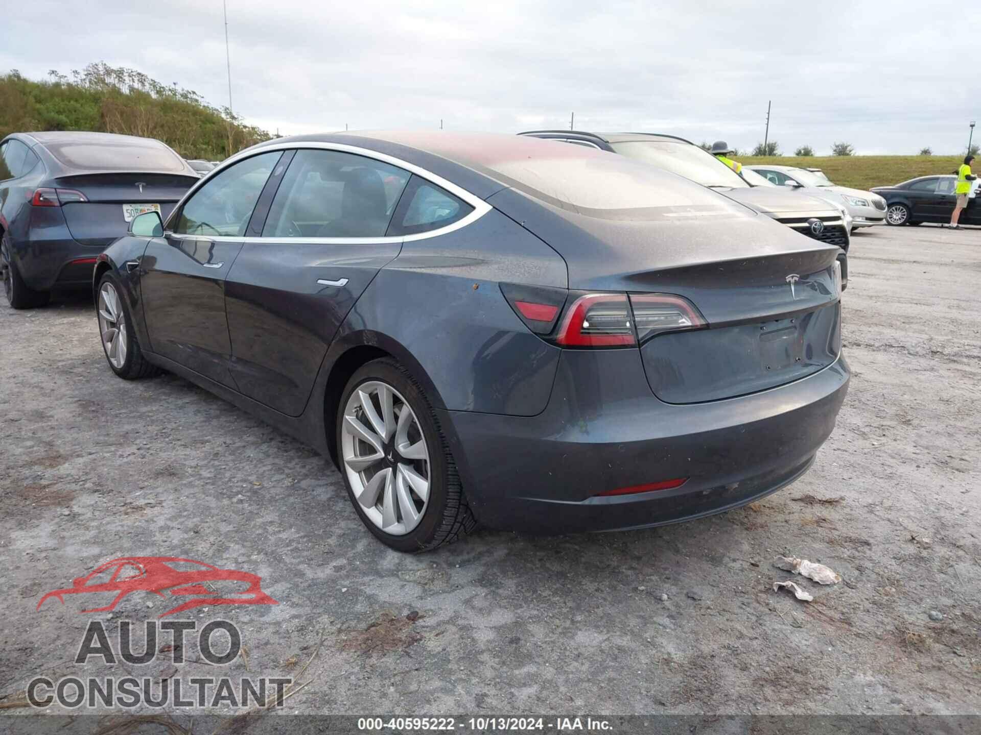 TESLA MODEL 3 2018 - 5YJ3E1EA5JF033245