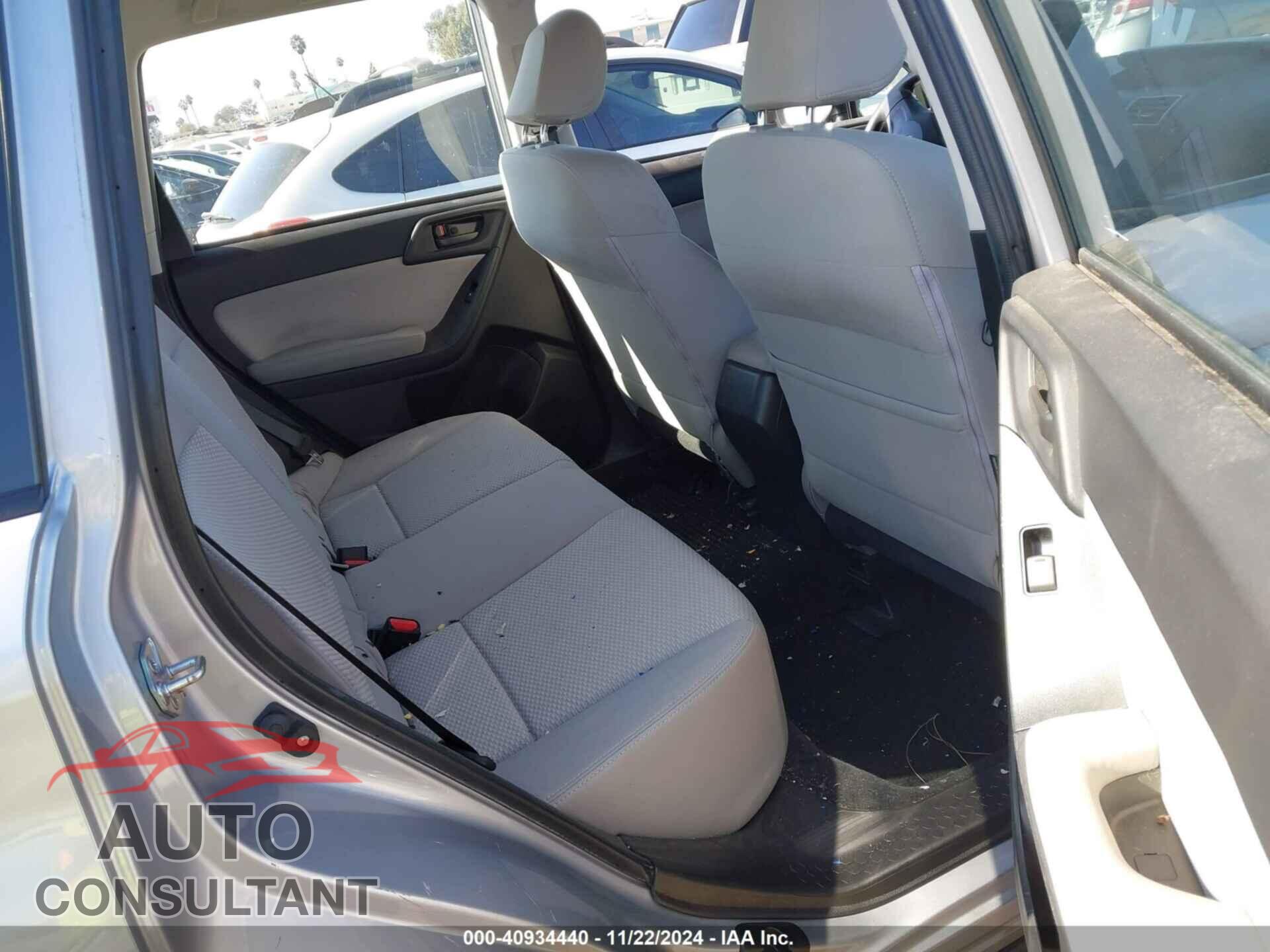 SUBARU FORESTER 2016 - JF2SJAAC3GH510330