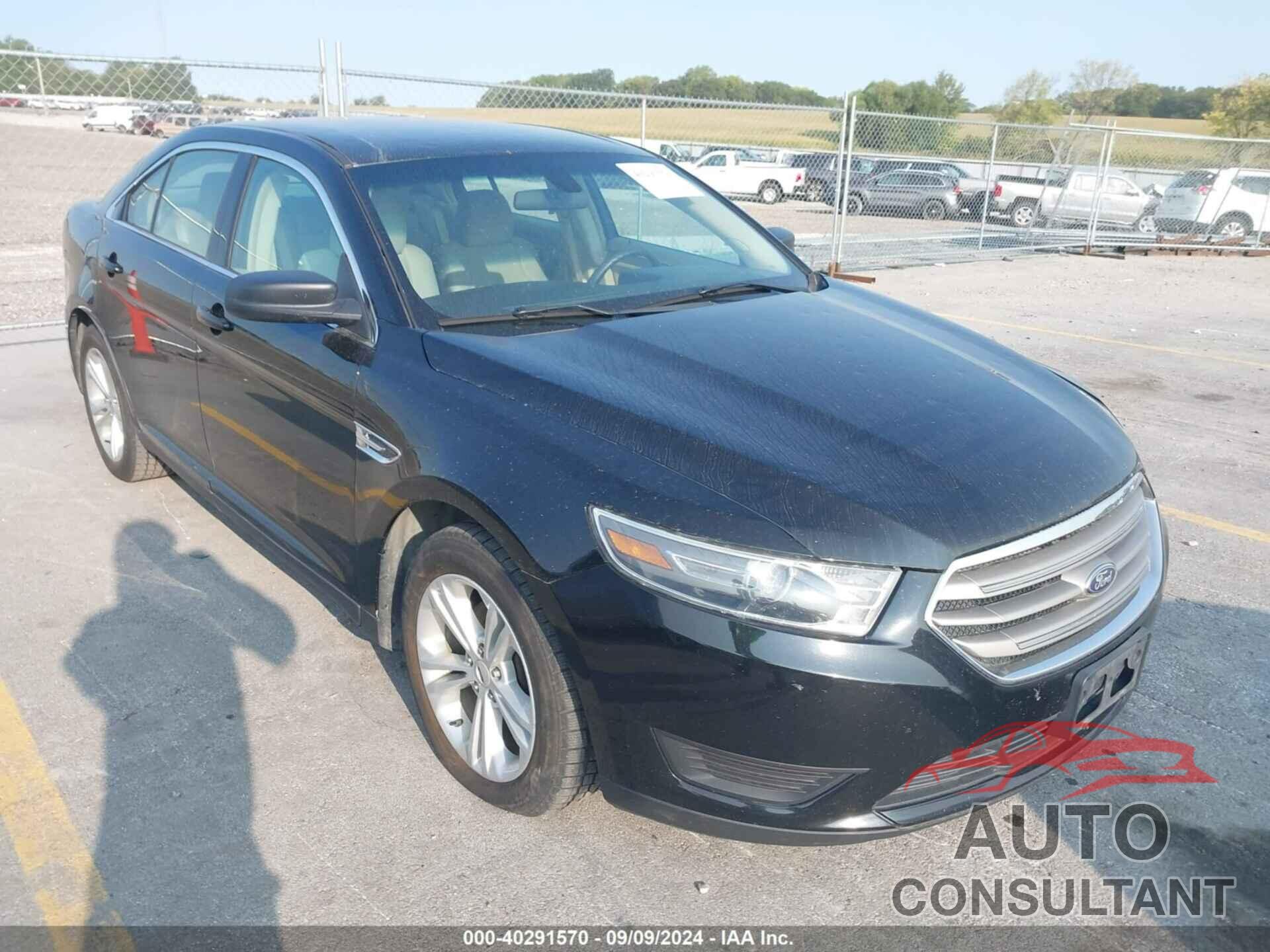 FORD TAURUS 2018 - 1FAHP2D81JG135142