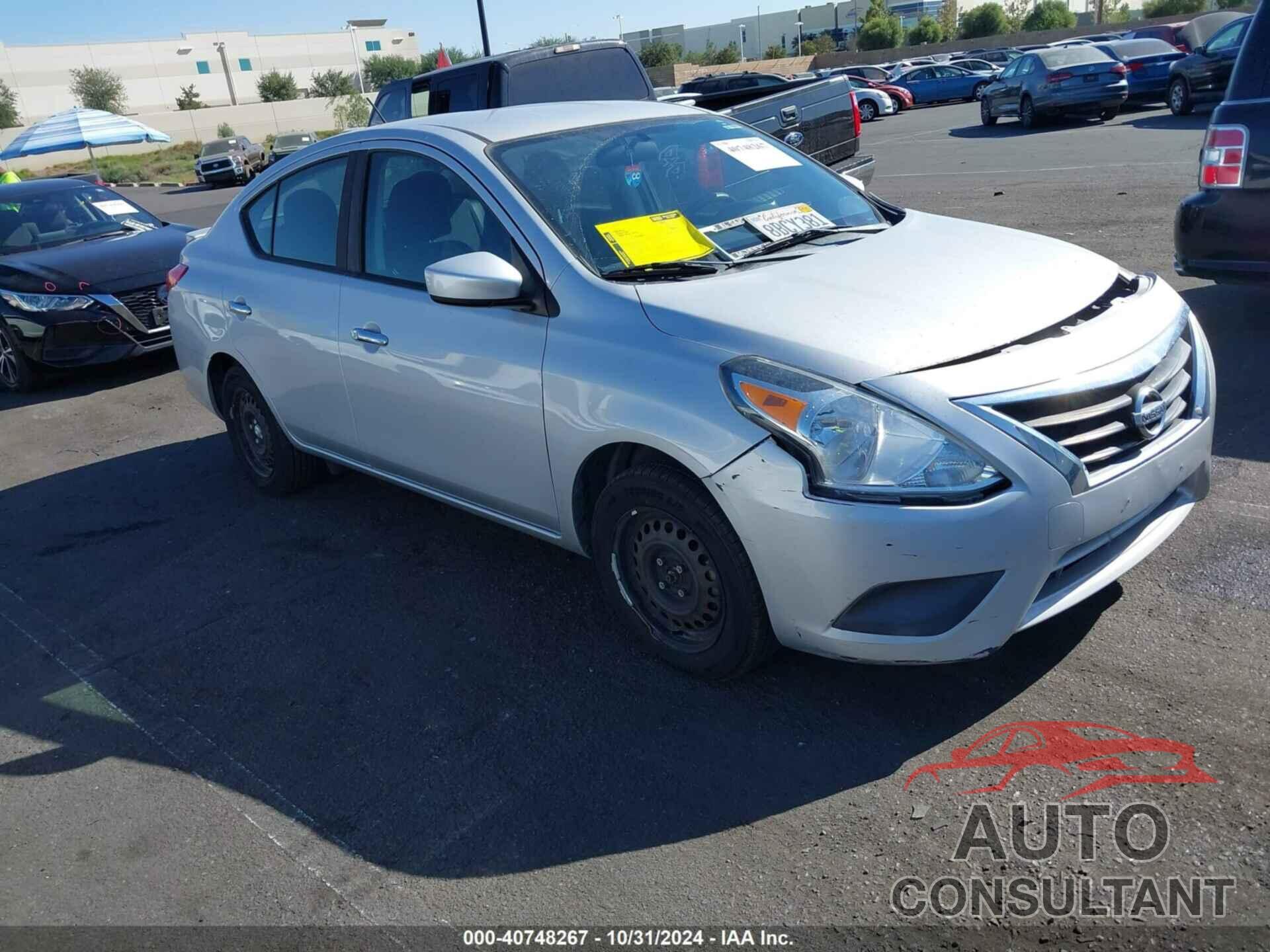 NISSAN VERSA 2018 - 3N1CN7AP9JL819910