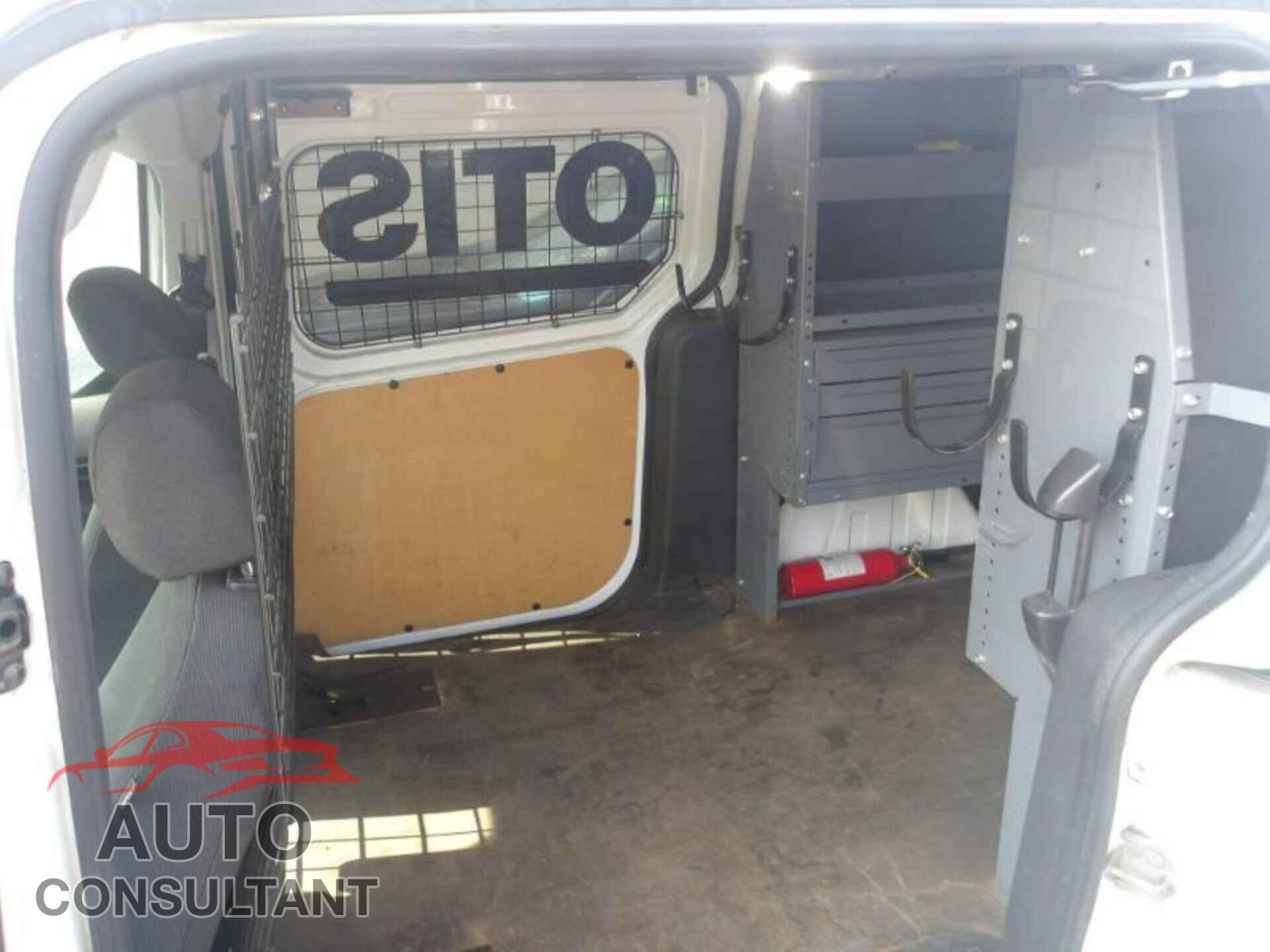 FORD TRANSIT CONNECT 2017 - NM0LS7E75H1316244