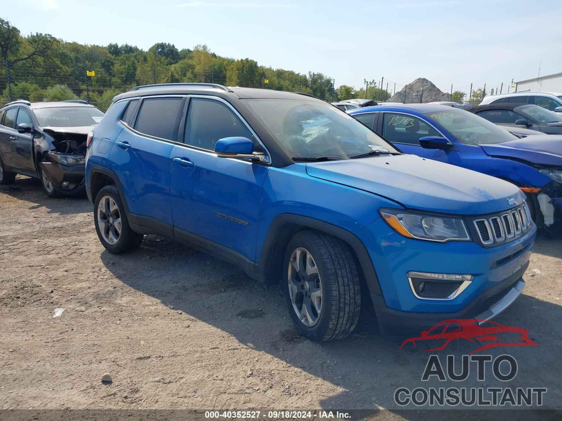 JEEP COMPASS 2018 - 3C4NJDCB9JT454579