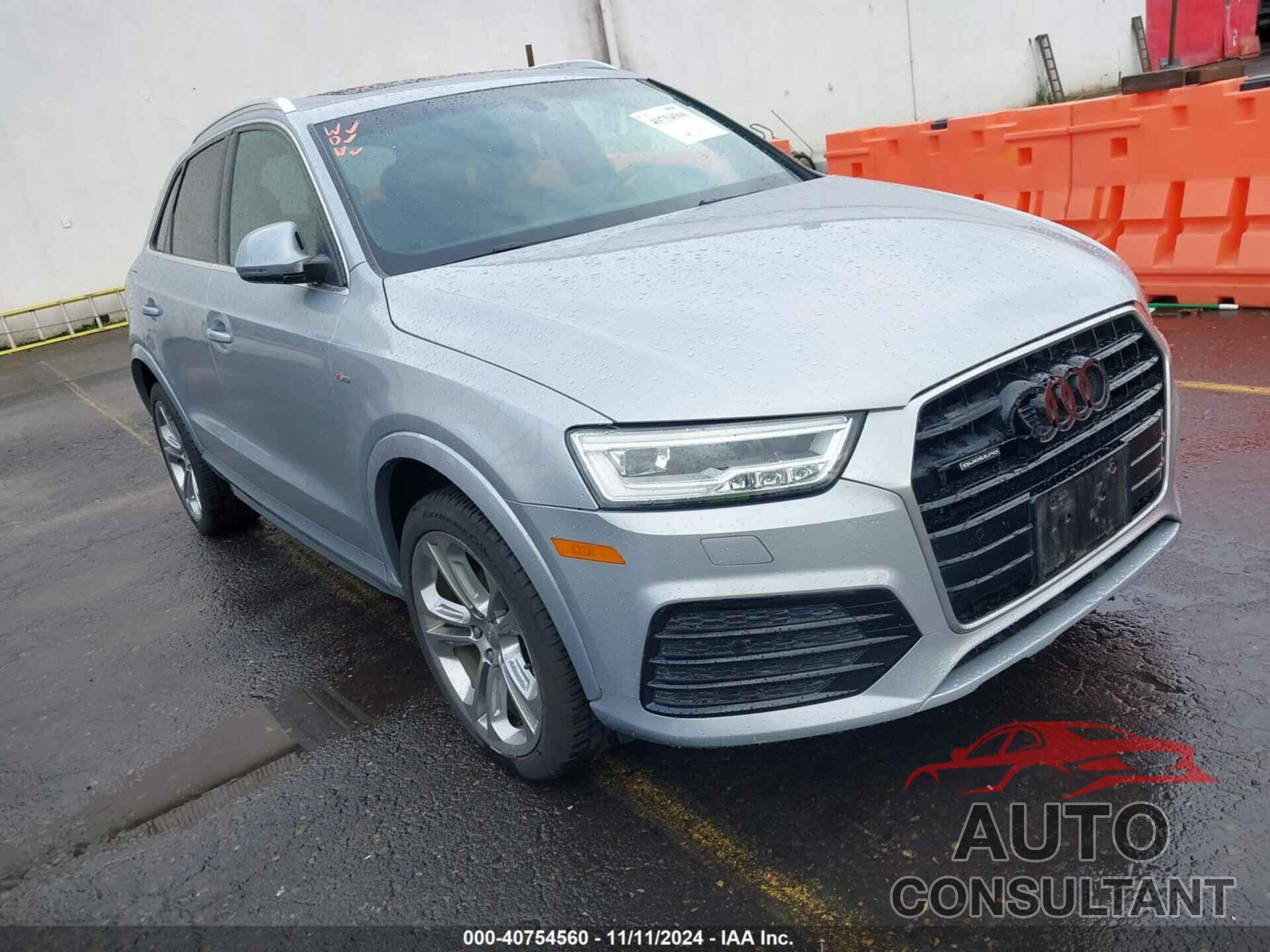 AUDI Q3 2017 - WA1GCCFS8HR001172