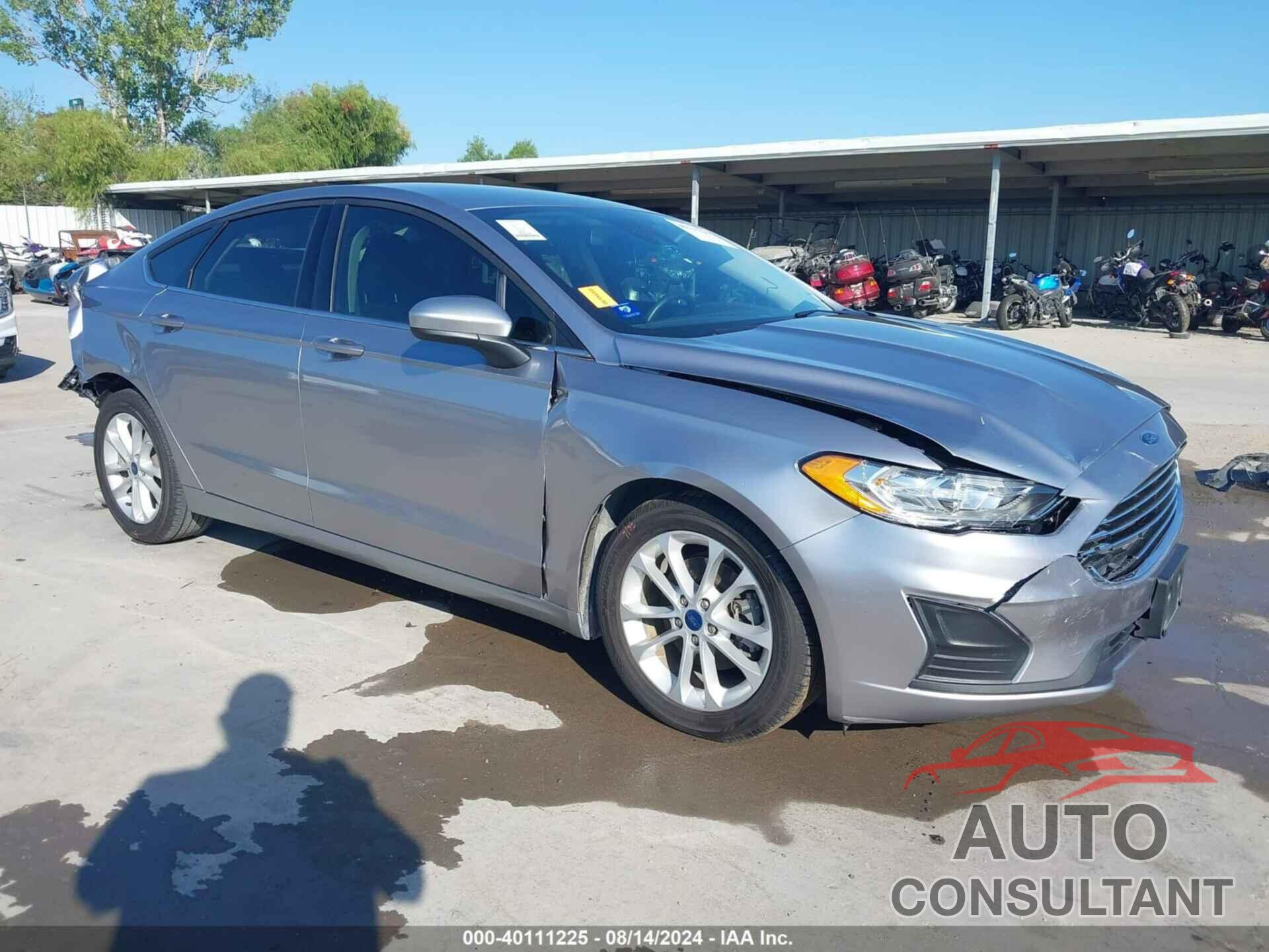 FORD FUSION 2020 - 3FA6P0HD1LR188437