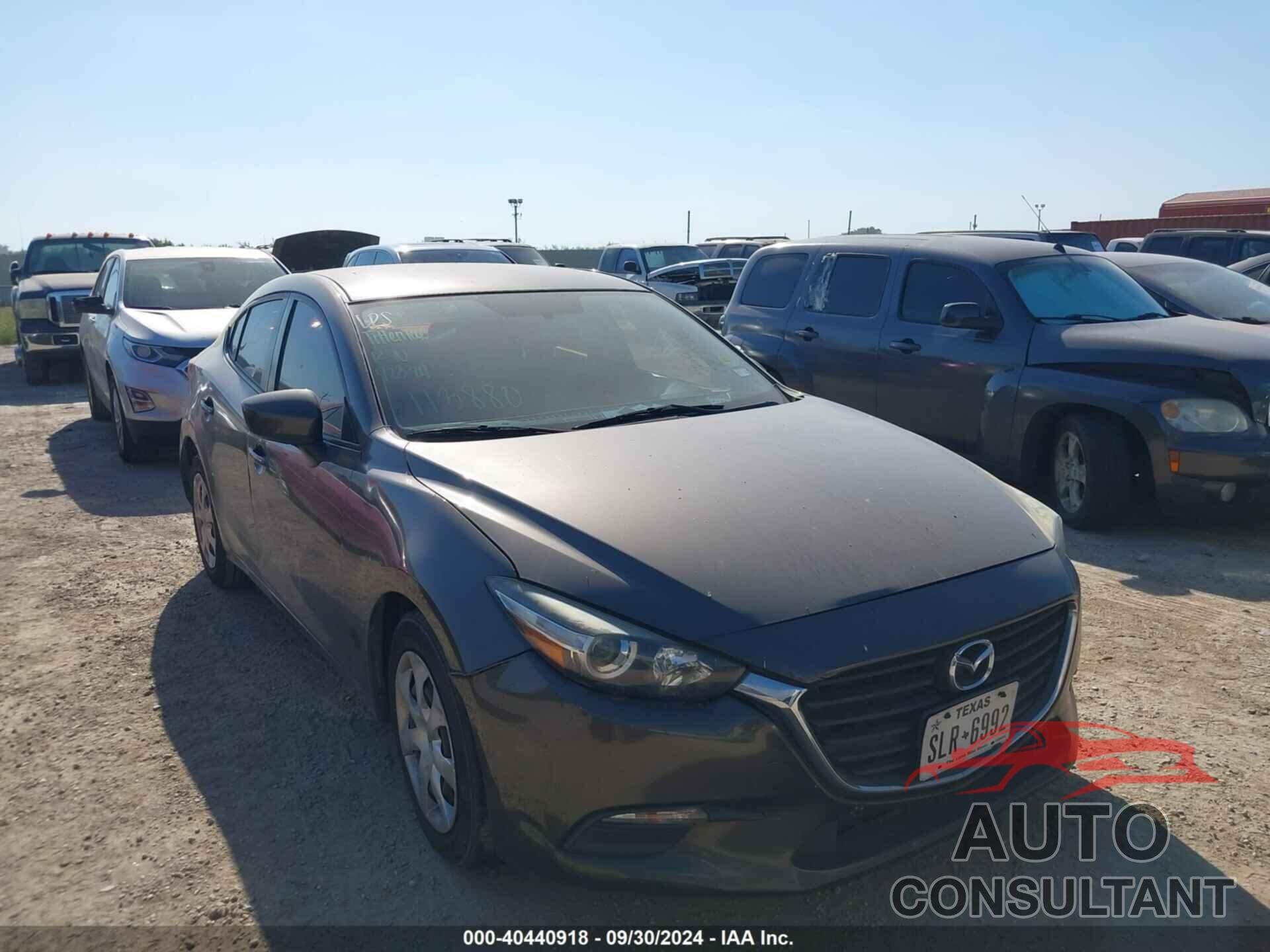 MAZDA MAZDA3 2017 - 3MZBN1U79HM113880