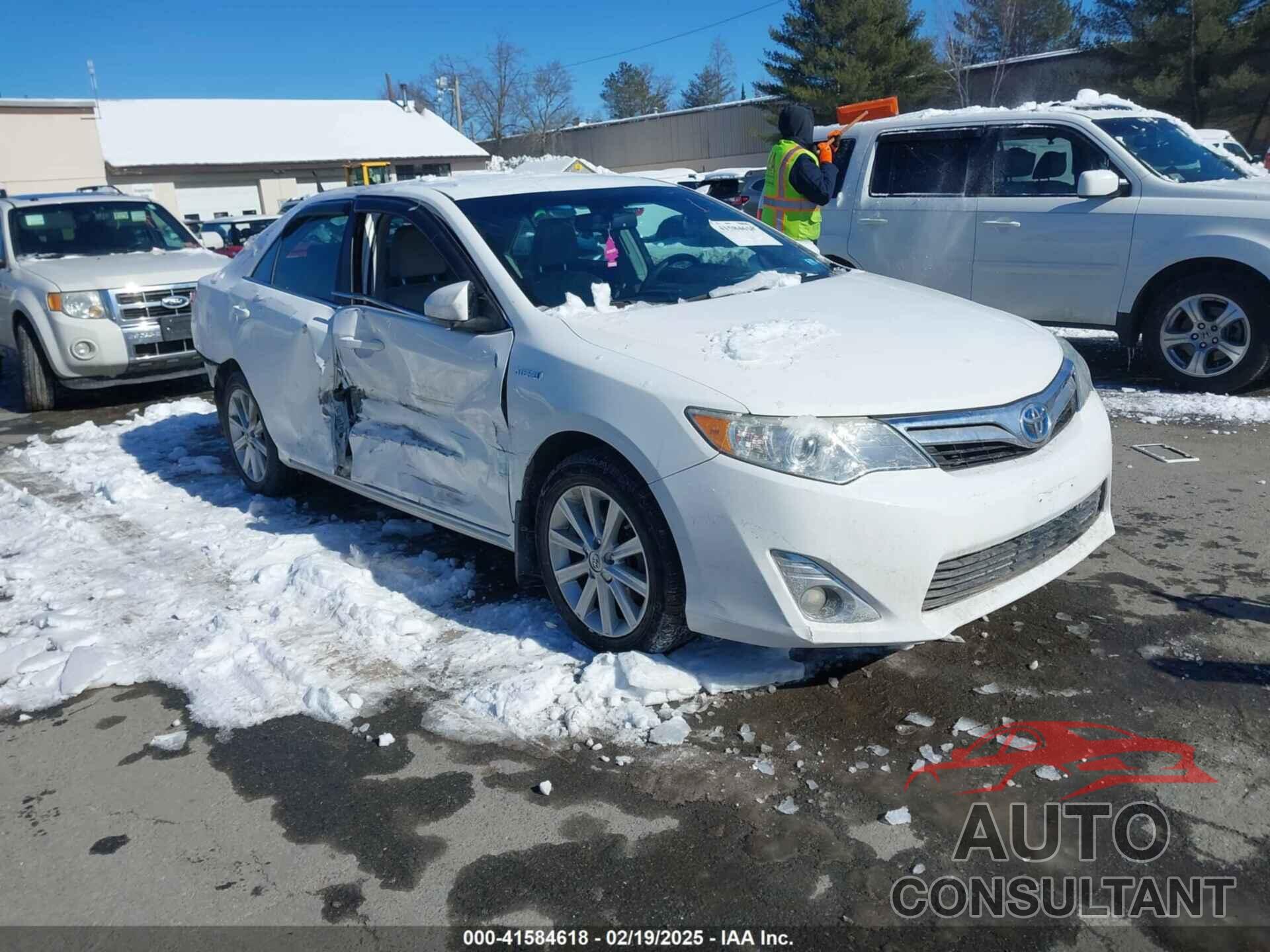 TOYOTA CAMRY HYBRID 2014 - 4T1BD1FK3EU106319