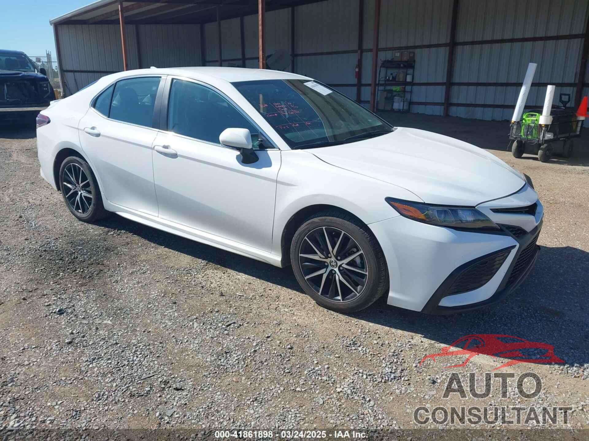 TOYOTA CAMRY 2024 - 4T1T11AK1RU849586