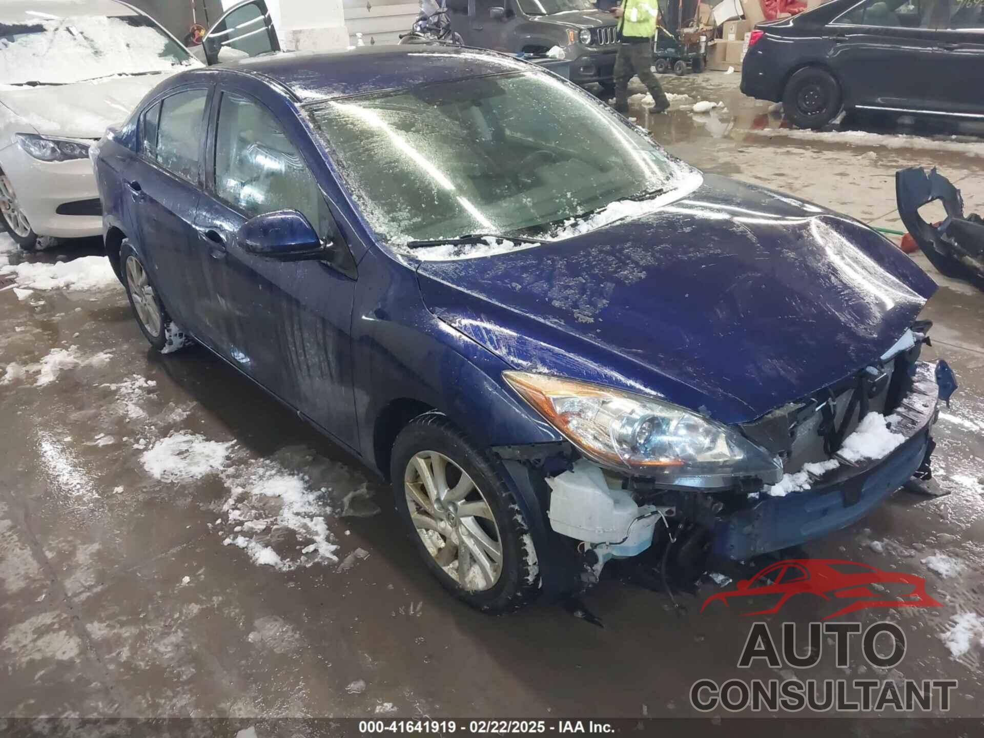 MAZDA MAZDA3 2012 - JM1BL1V8XC1576911