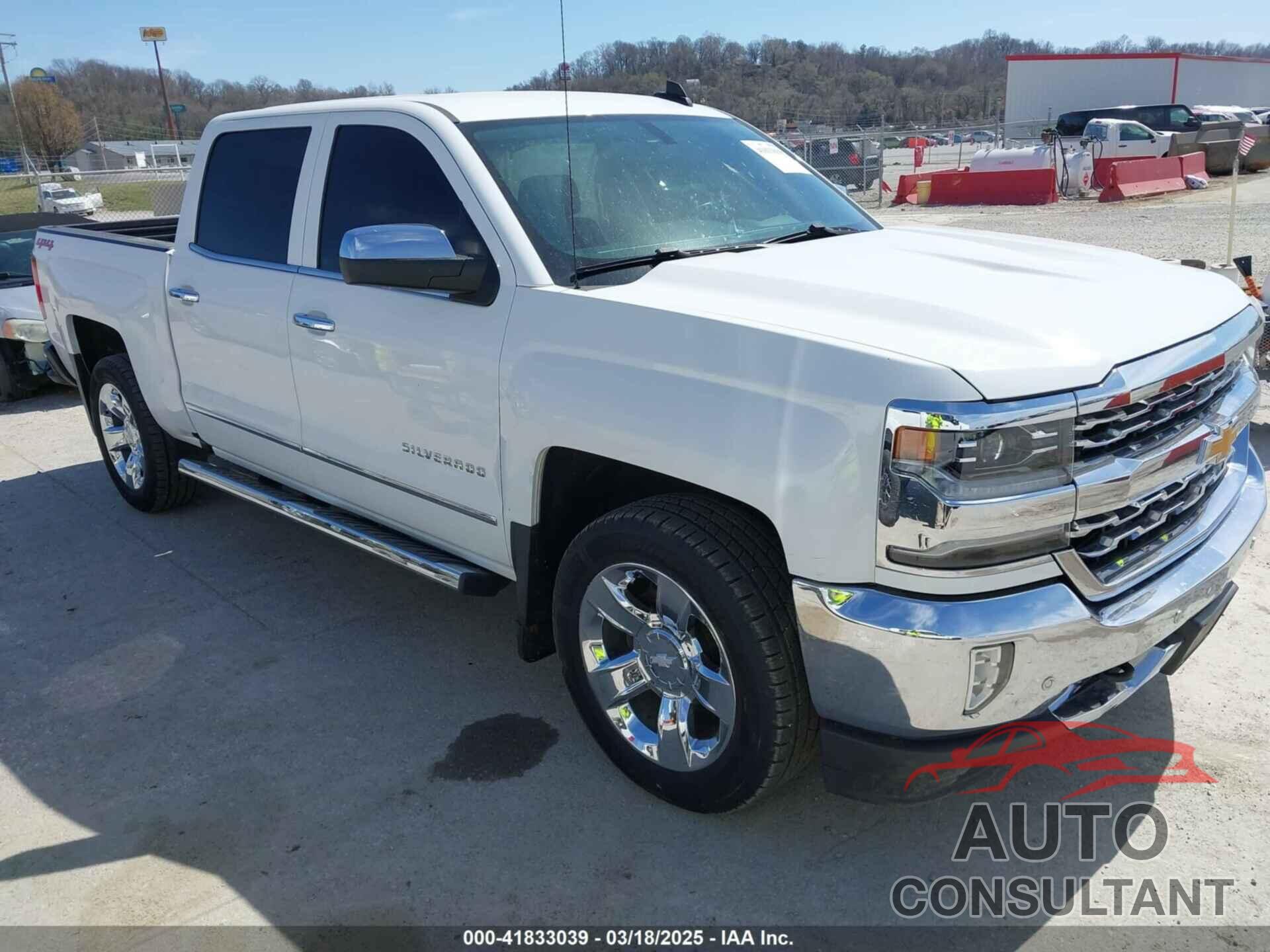 CHEVROLET SILVERADO 1500 2018 - 3GCUKSEC5JG203327