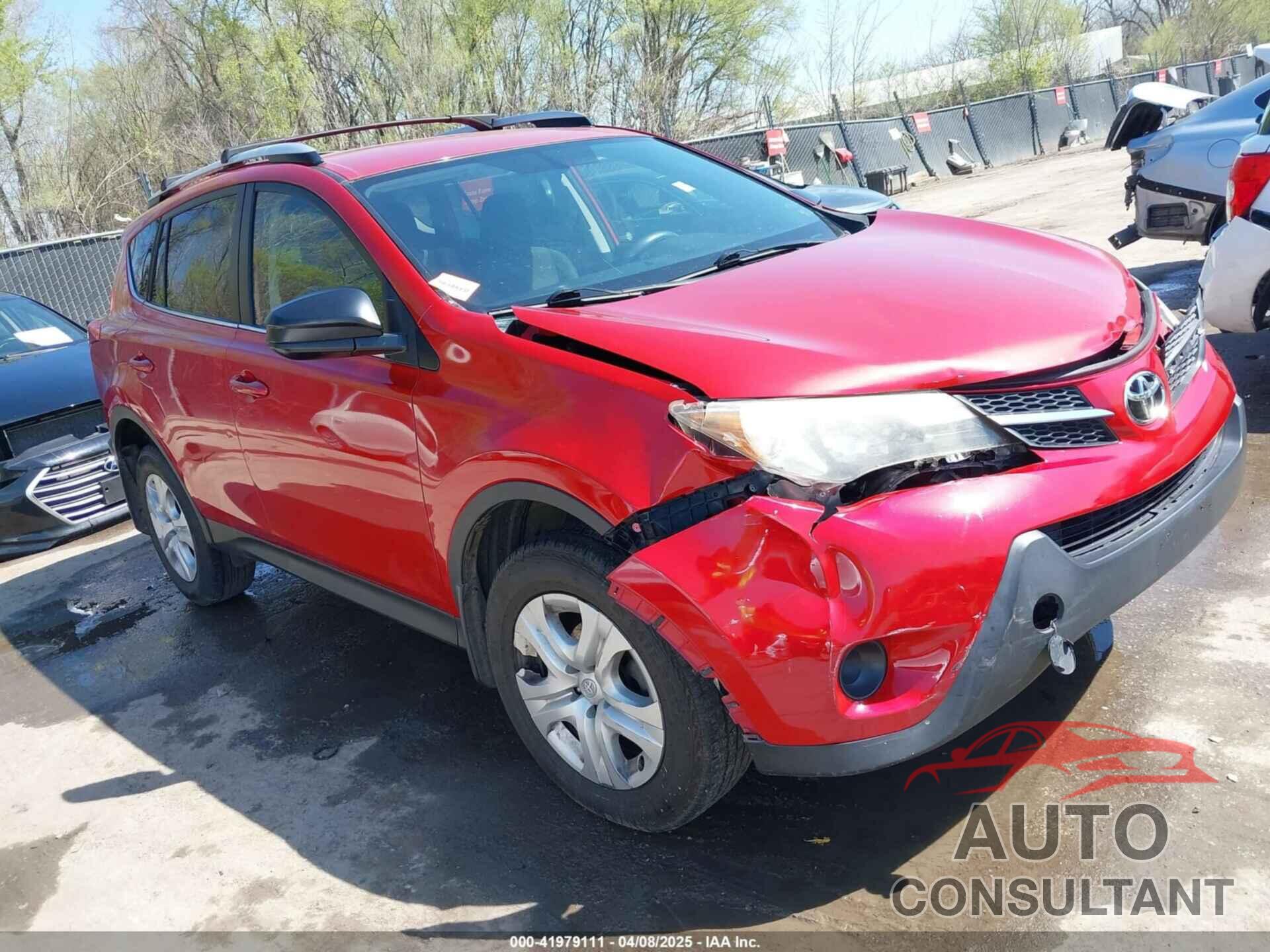 TOYOTA RAV4 2015 - JTMZFREV1FJ040976