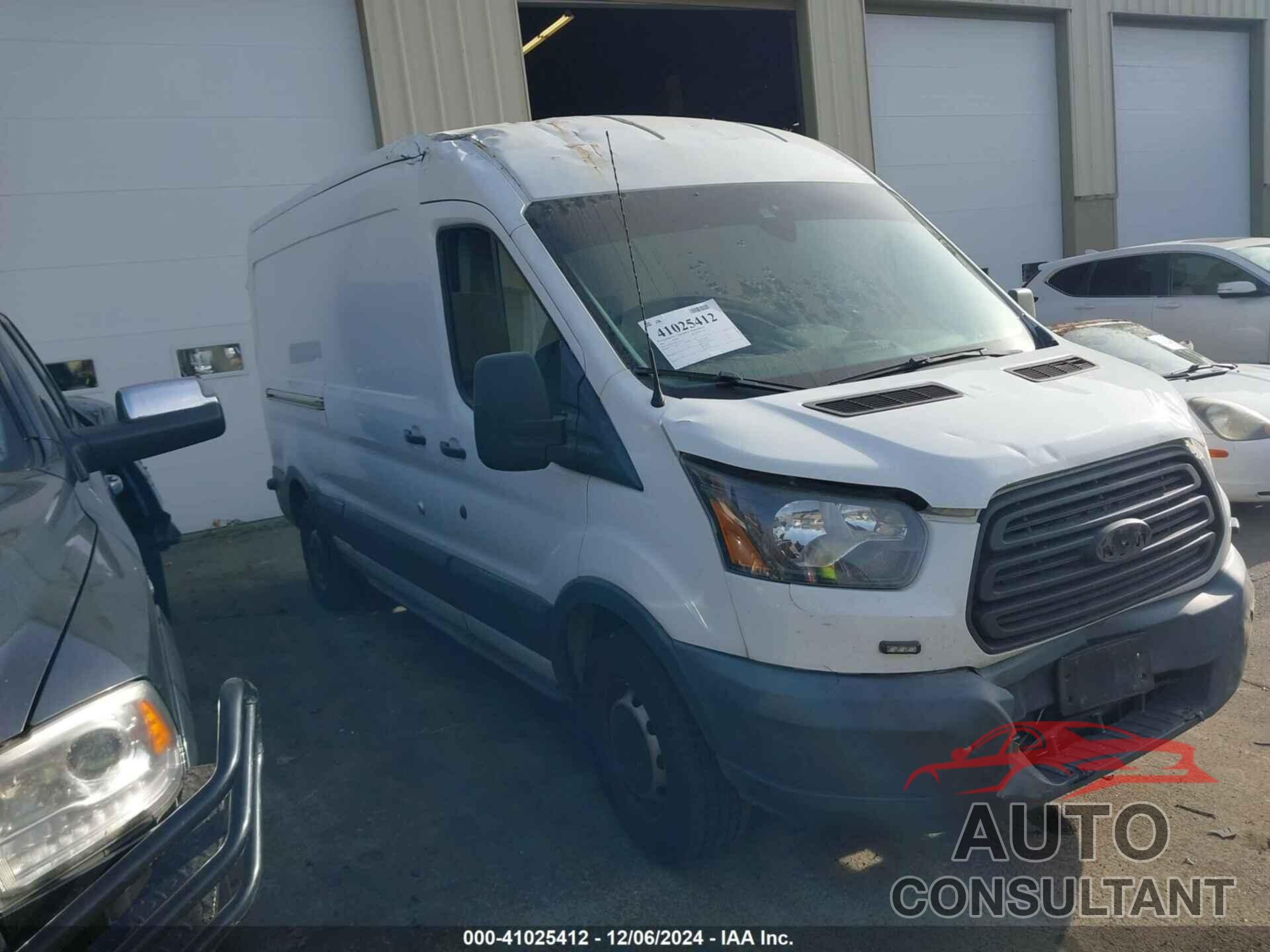 FORD TRANSIT-150 2015 - 1FTNE2CV0FKA73117