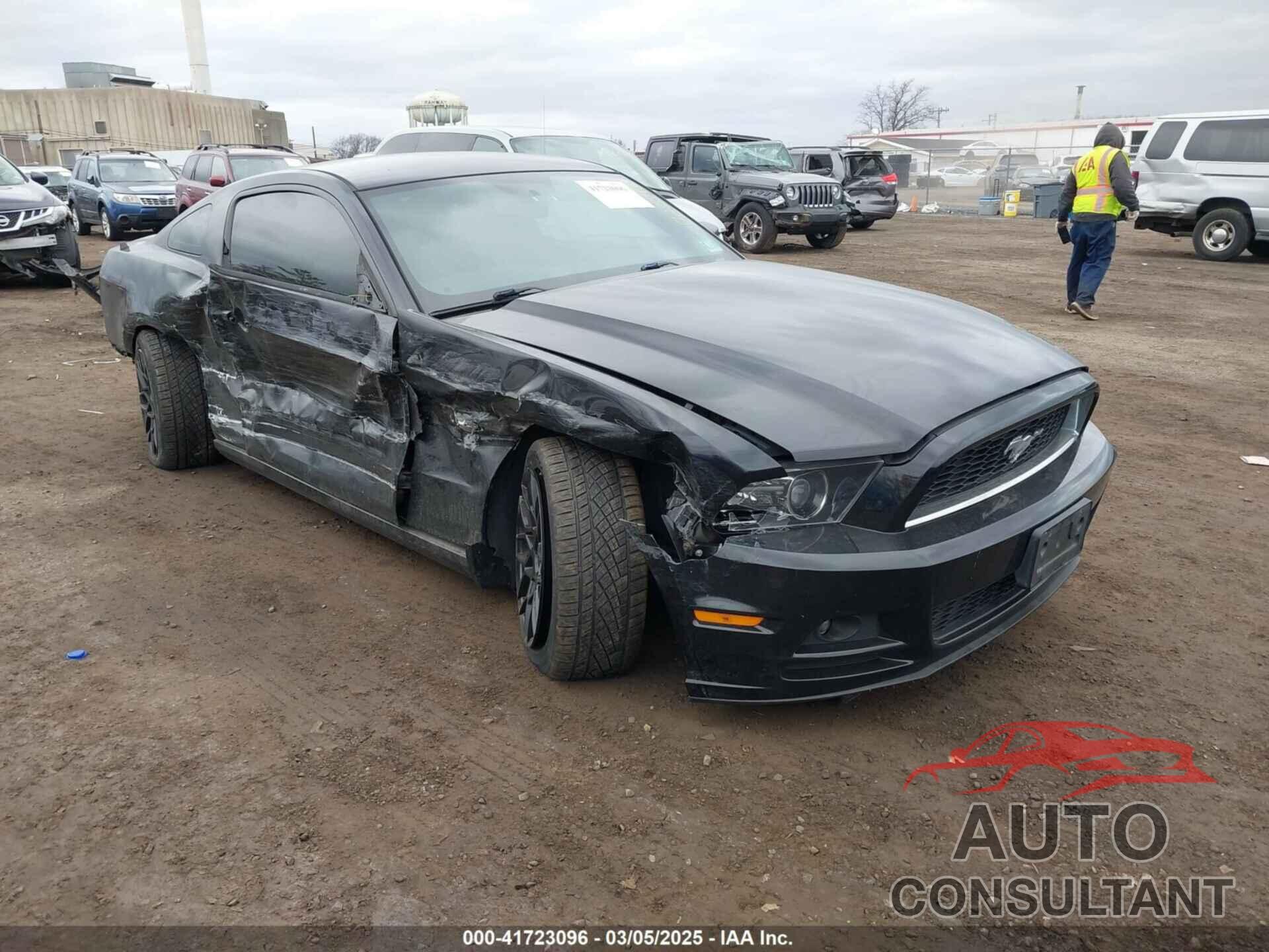 FORD MUSTANG 2014 - 1ZVBP8AM0E5282118