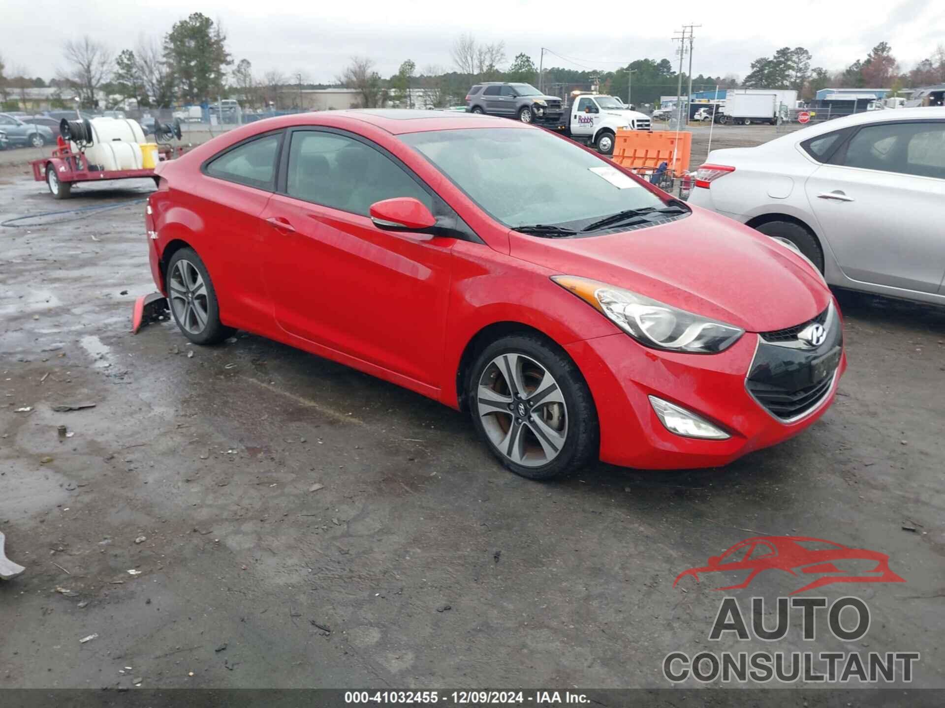 HYUNDAI ELANTRA 2013 - KMHDH6AEXDU013047