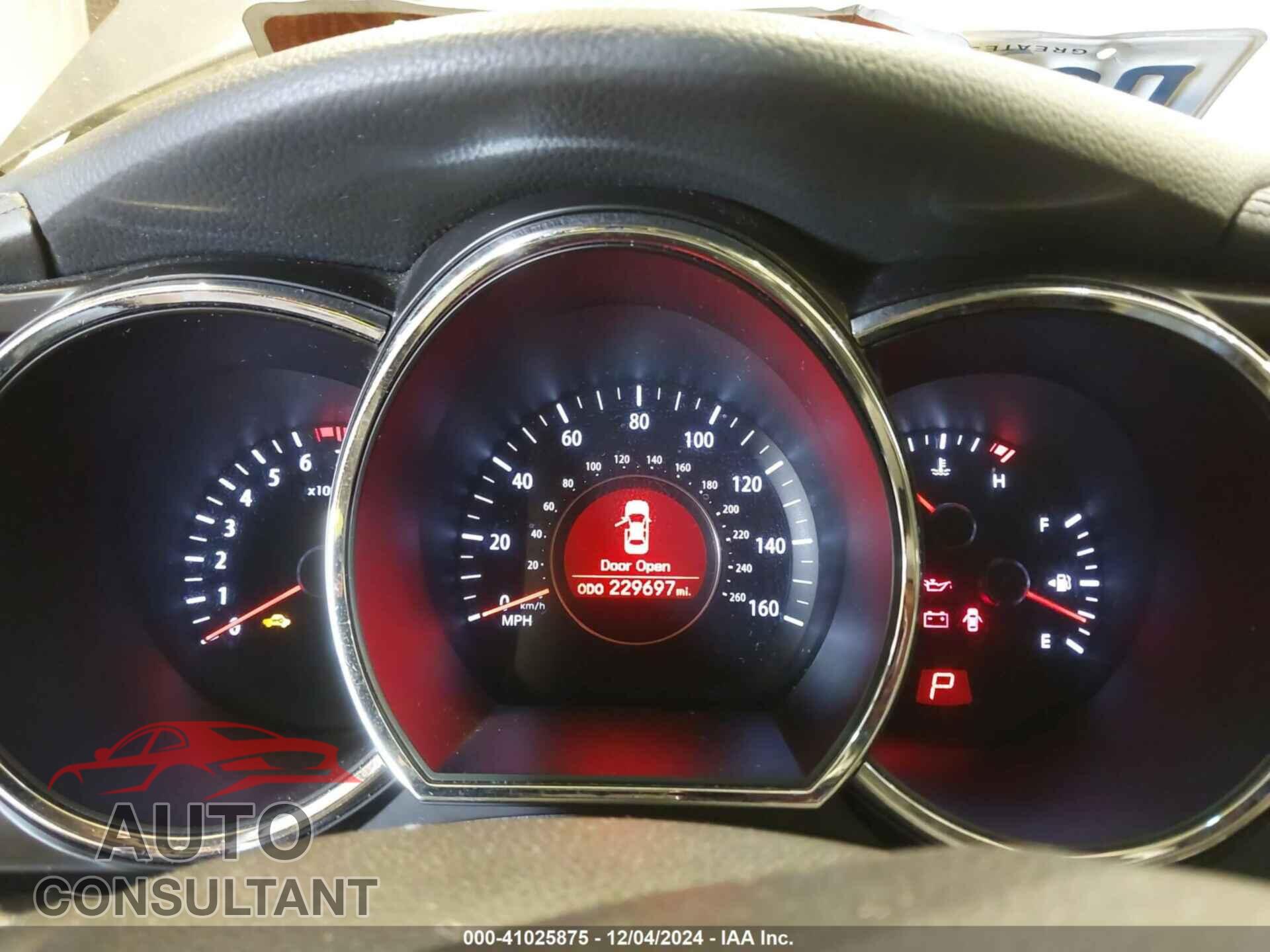 KIA OPTIMA 2011 - KNAGN4A75B5128076