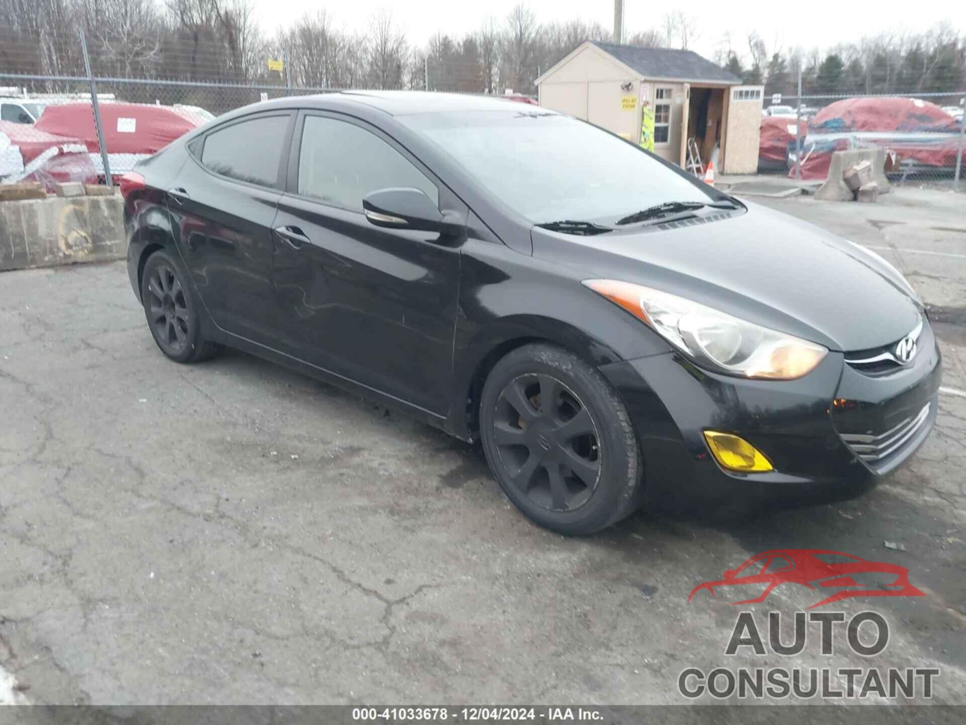 HYUNDAI ELANTRA 2012 - KMHDH4AE1CU221059