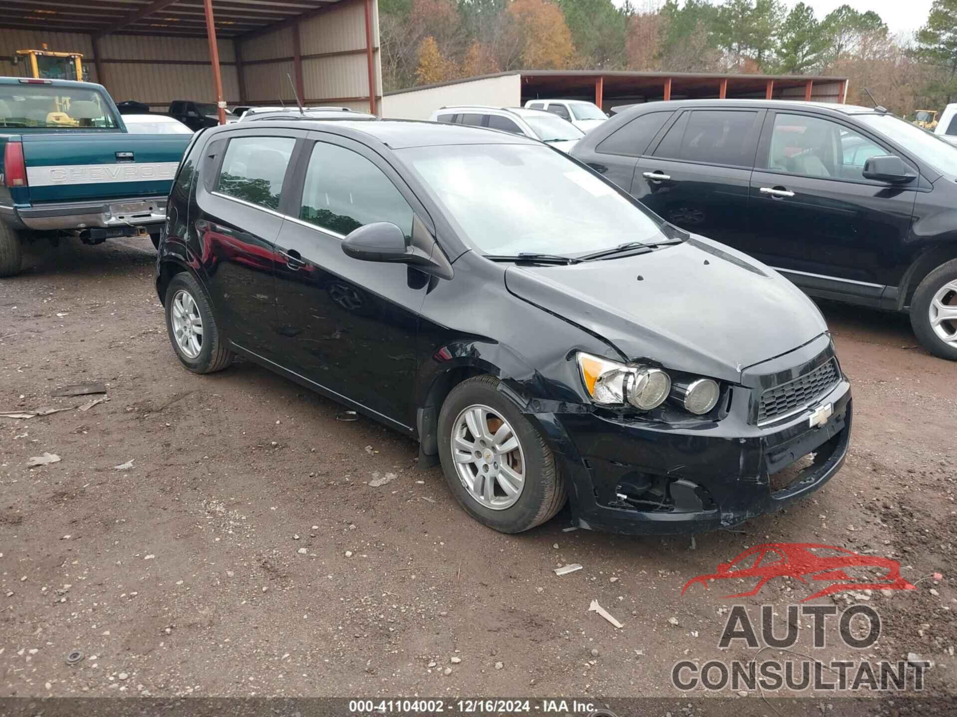 CHEVROLET SONIC 2012 - 1G1JC6SHXC4103837
