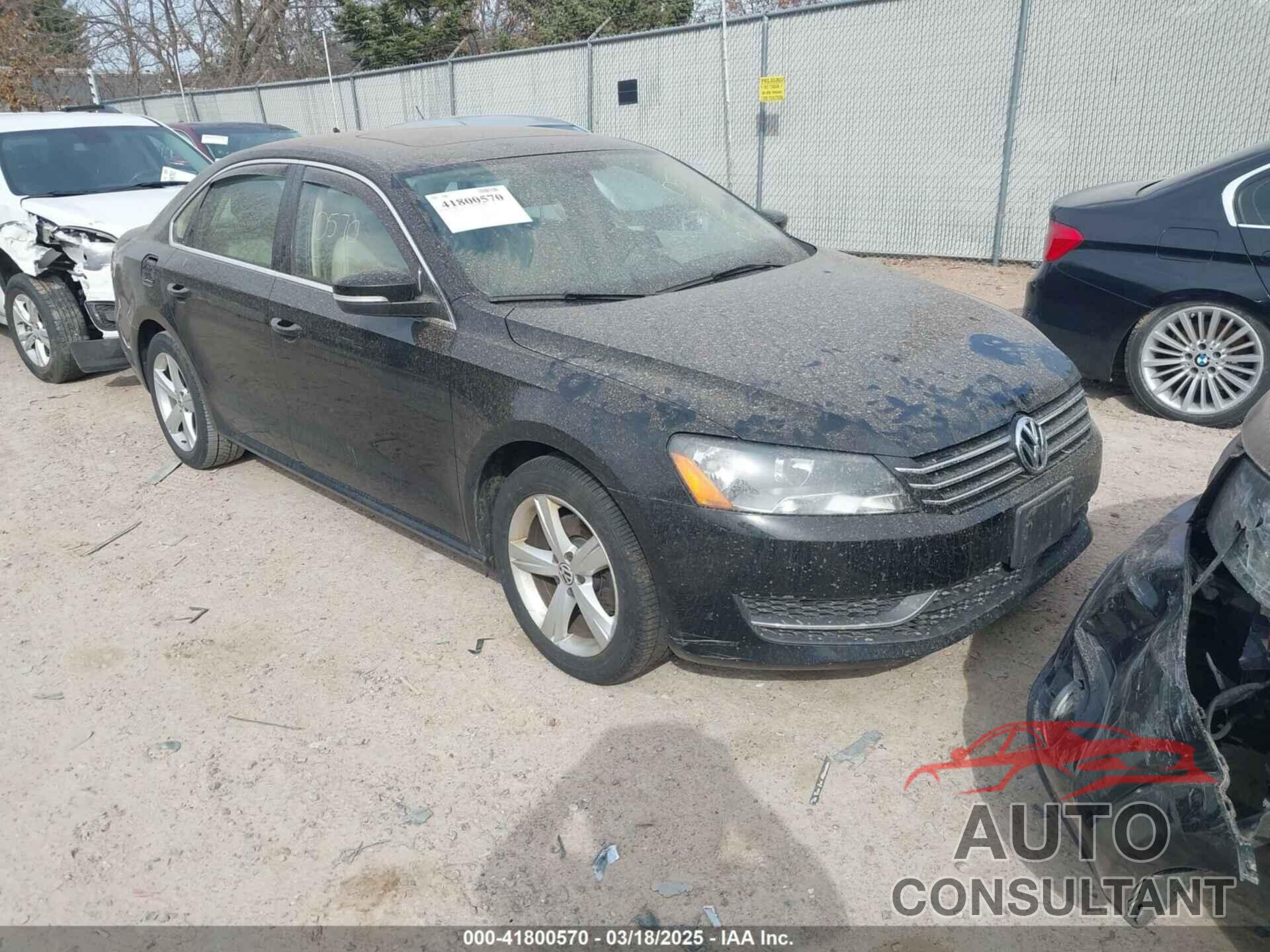 VOLKSWAGEN PASSAT 2012 - 1VWBH7A32CC075642