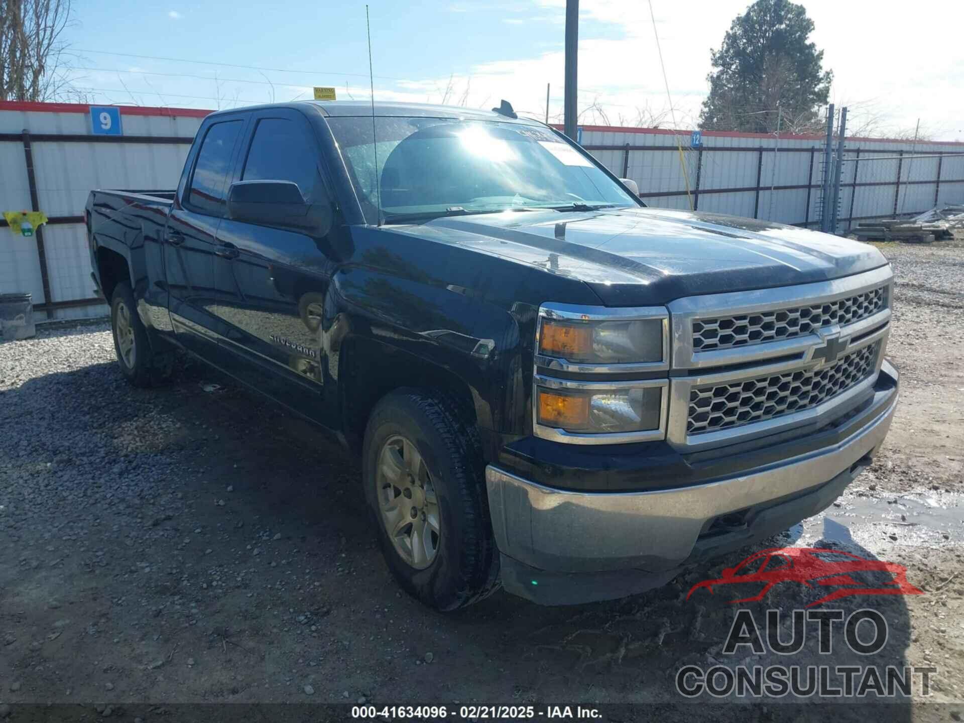 CHEVROLET SILVERADO 1500 2015 - 1GCVKREH2FZ433780