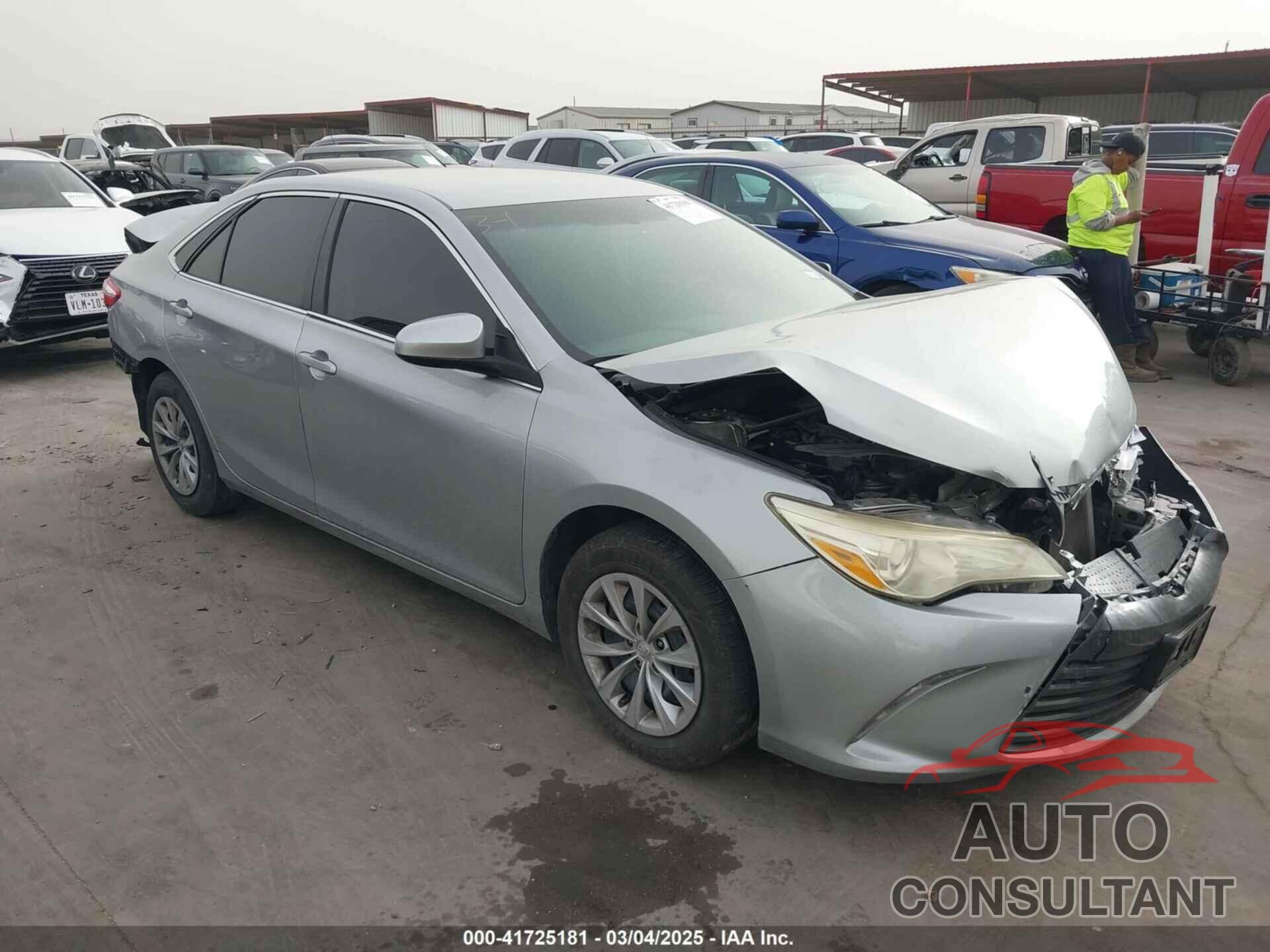 TOYOTA CAMRY 2016 - 4T4BF1FK9GR524032